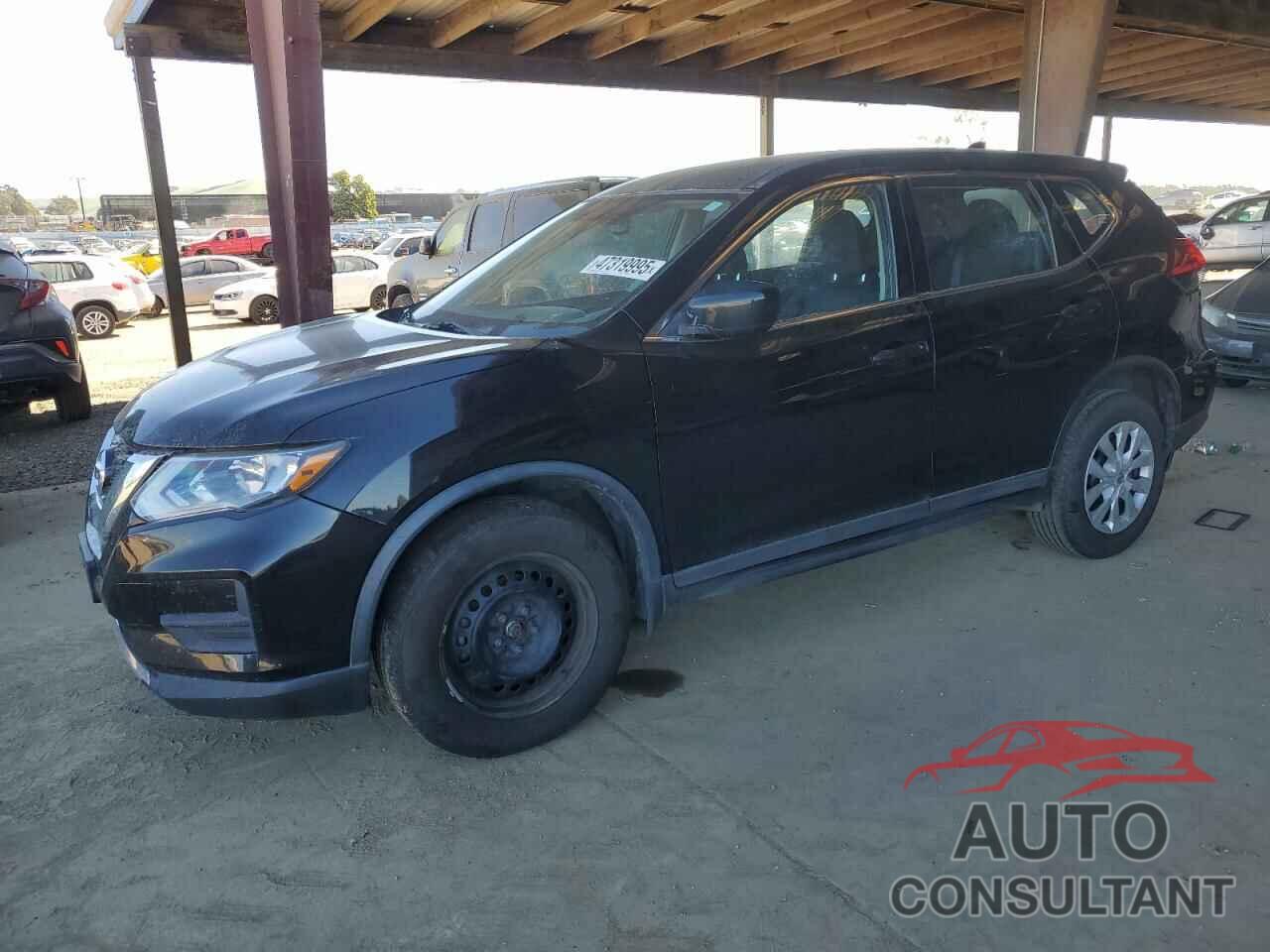 NISSAN ROGUE 2017 - KNMAT2MV4HP556957
