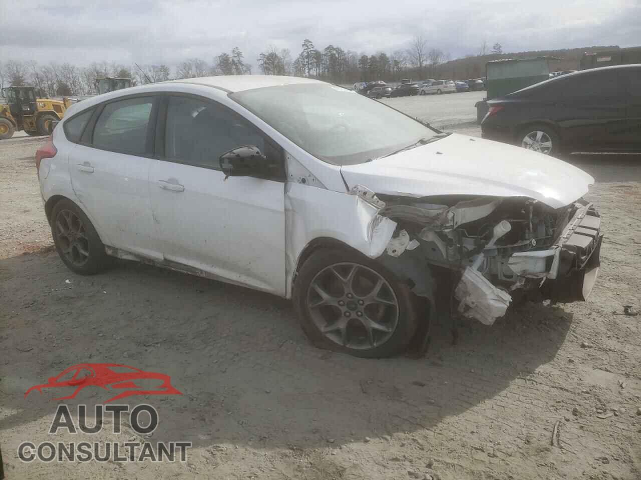 FORD FOCUS 2014 - 1FADP3K2XEL213076