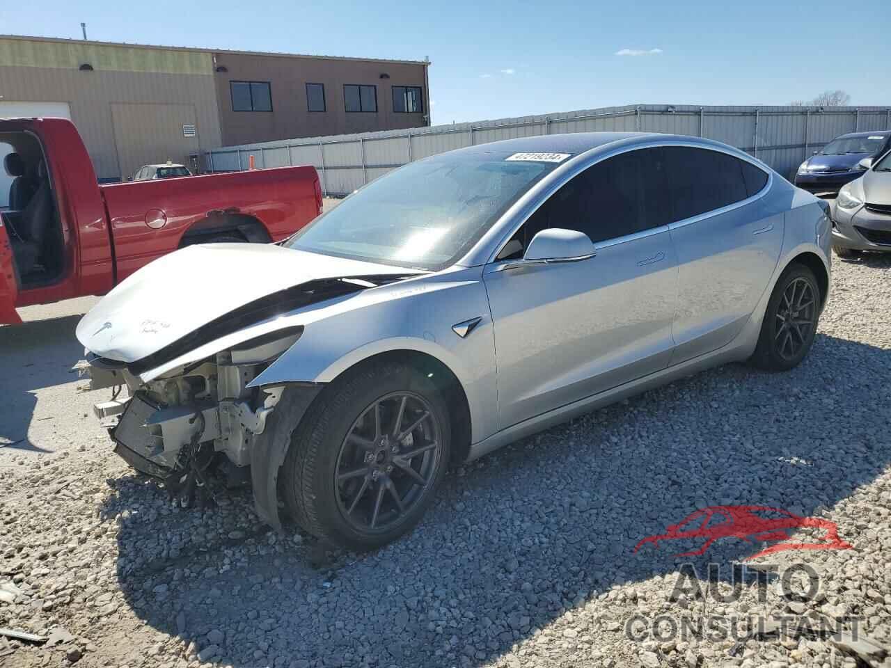 TESLA MODEL 3 2018 - 5YJ3E1EB6JF112819