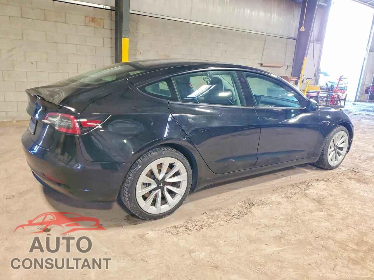 TESLA MODEL 3 2022 - 5YJ3E1EA4NF369992
