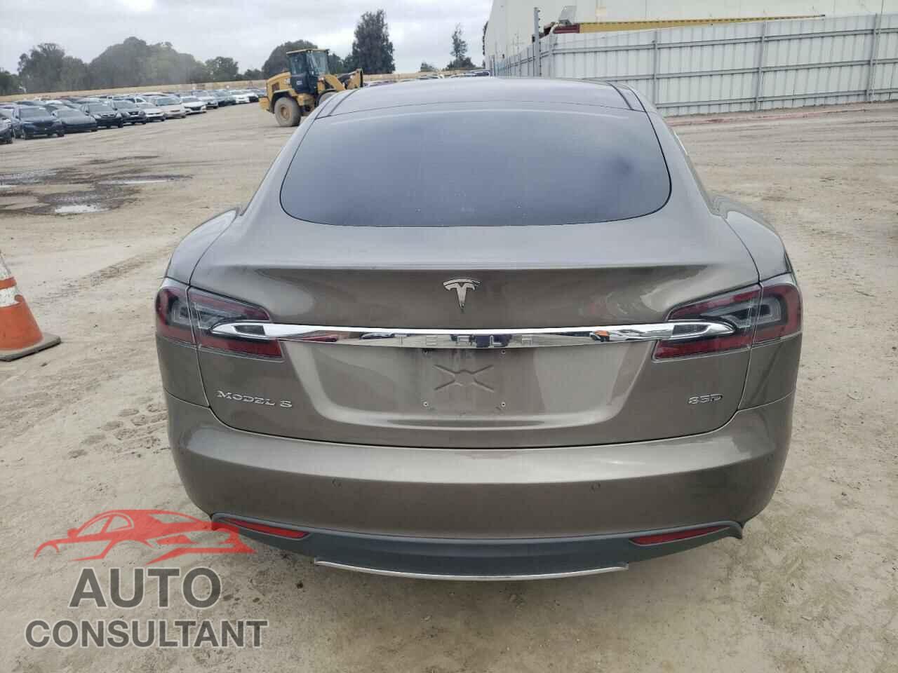 TESLA MODEL S 2016 - 5YJSA1E25GF126629