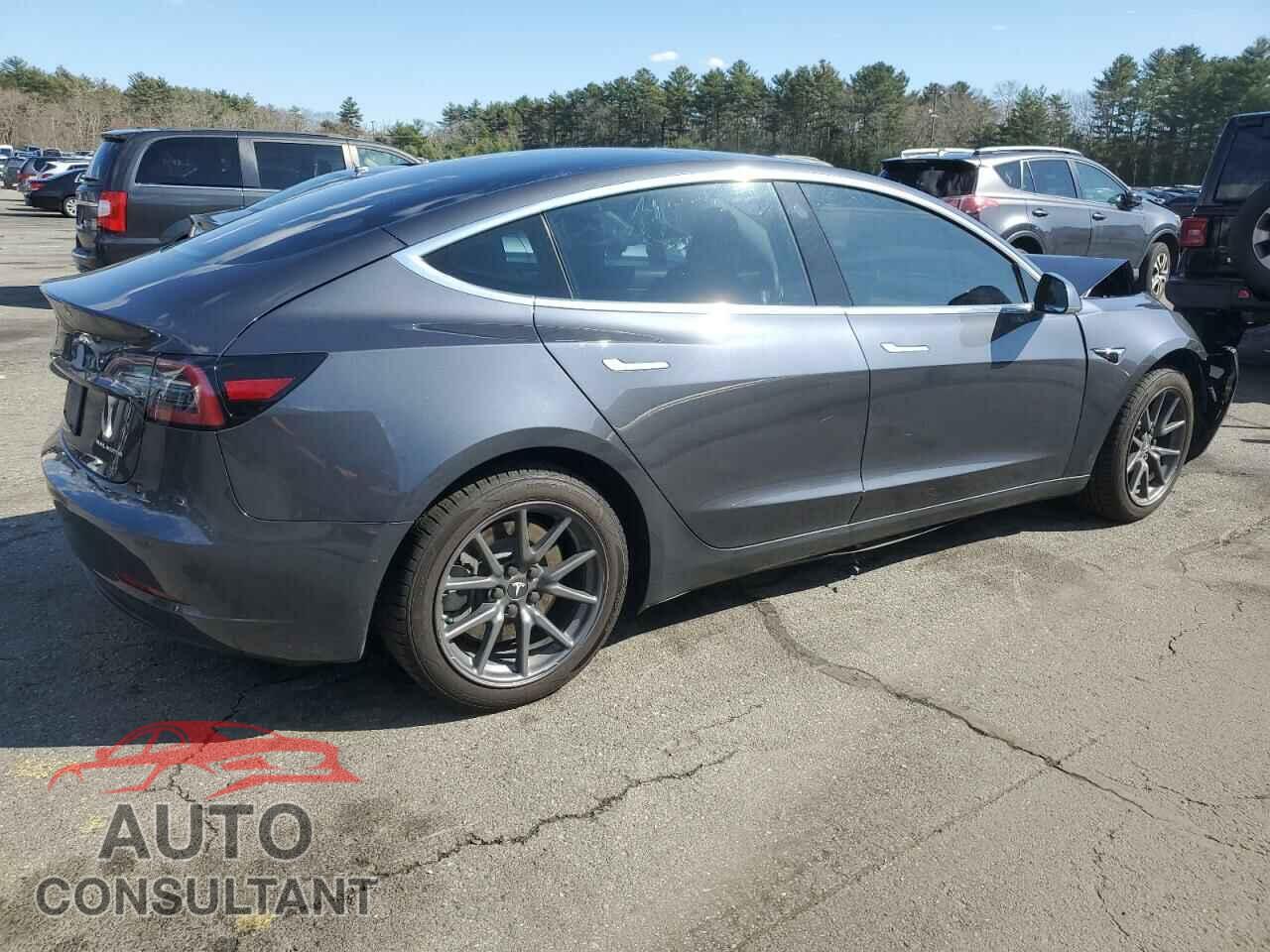 TESLA MODEL 3 2019 - 5YJ3E1EB5KF520780