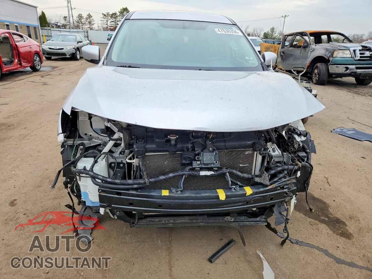 NISSAN ROGUE 2017 - KNMAT2MVXHP602257