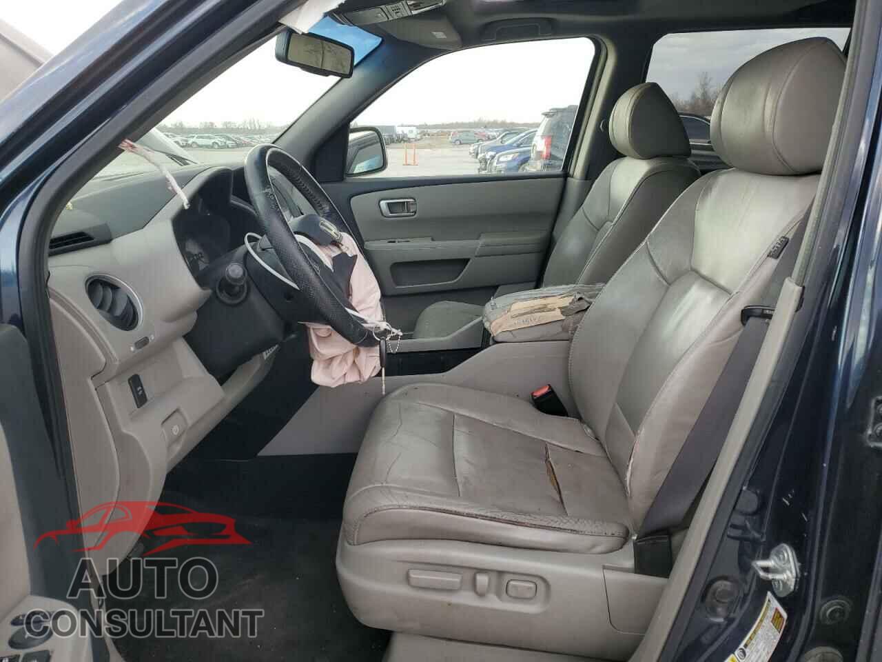 HONDA PILOT 2011 - 5FNYF3H56BB030806
