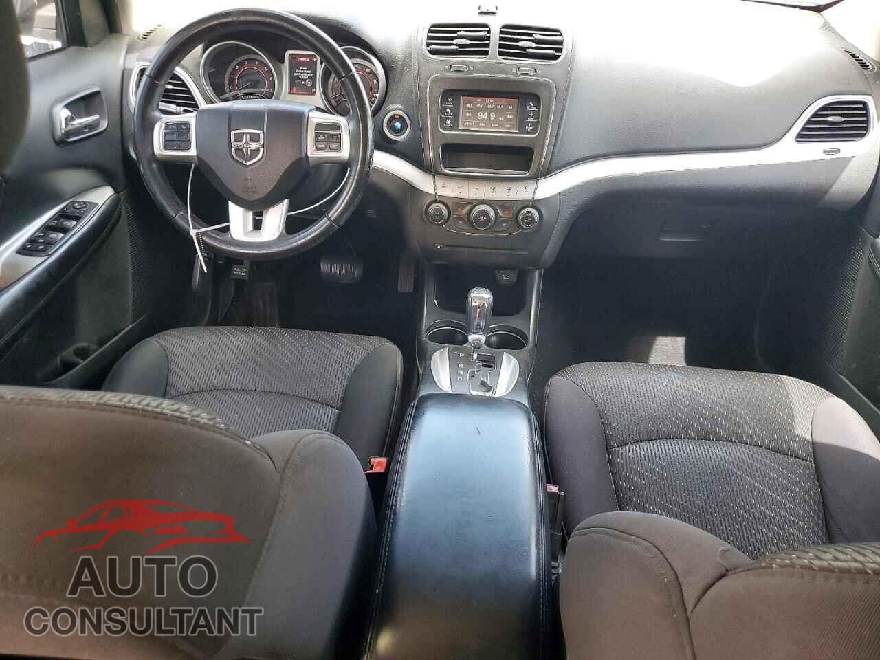 DODGE JOURNEY 2012 - 3C4PDCBG2CT302170