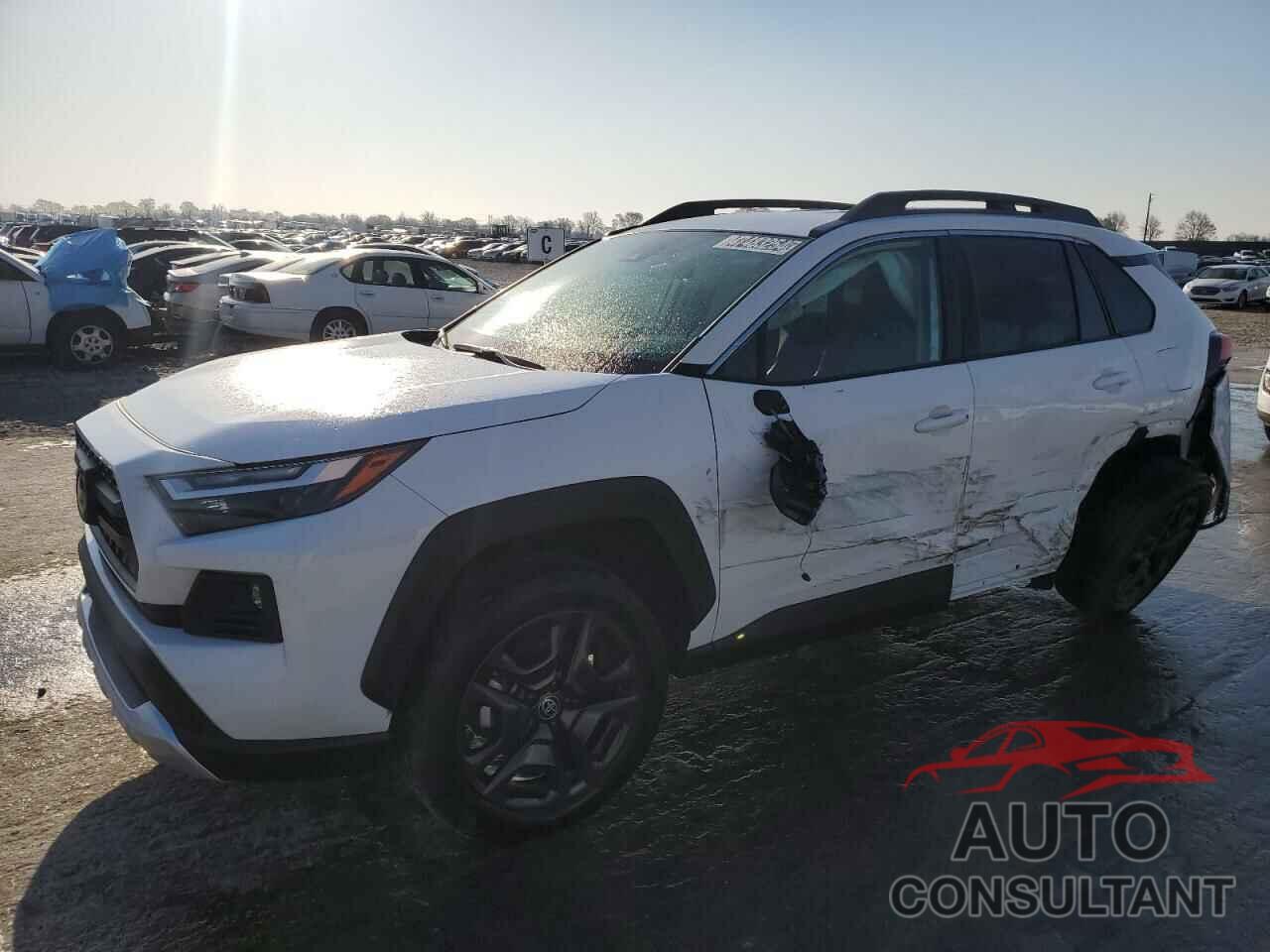TOYOTA RAV4 2023 - 2T3J1RFV5PW345166