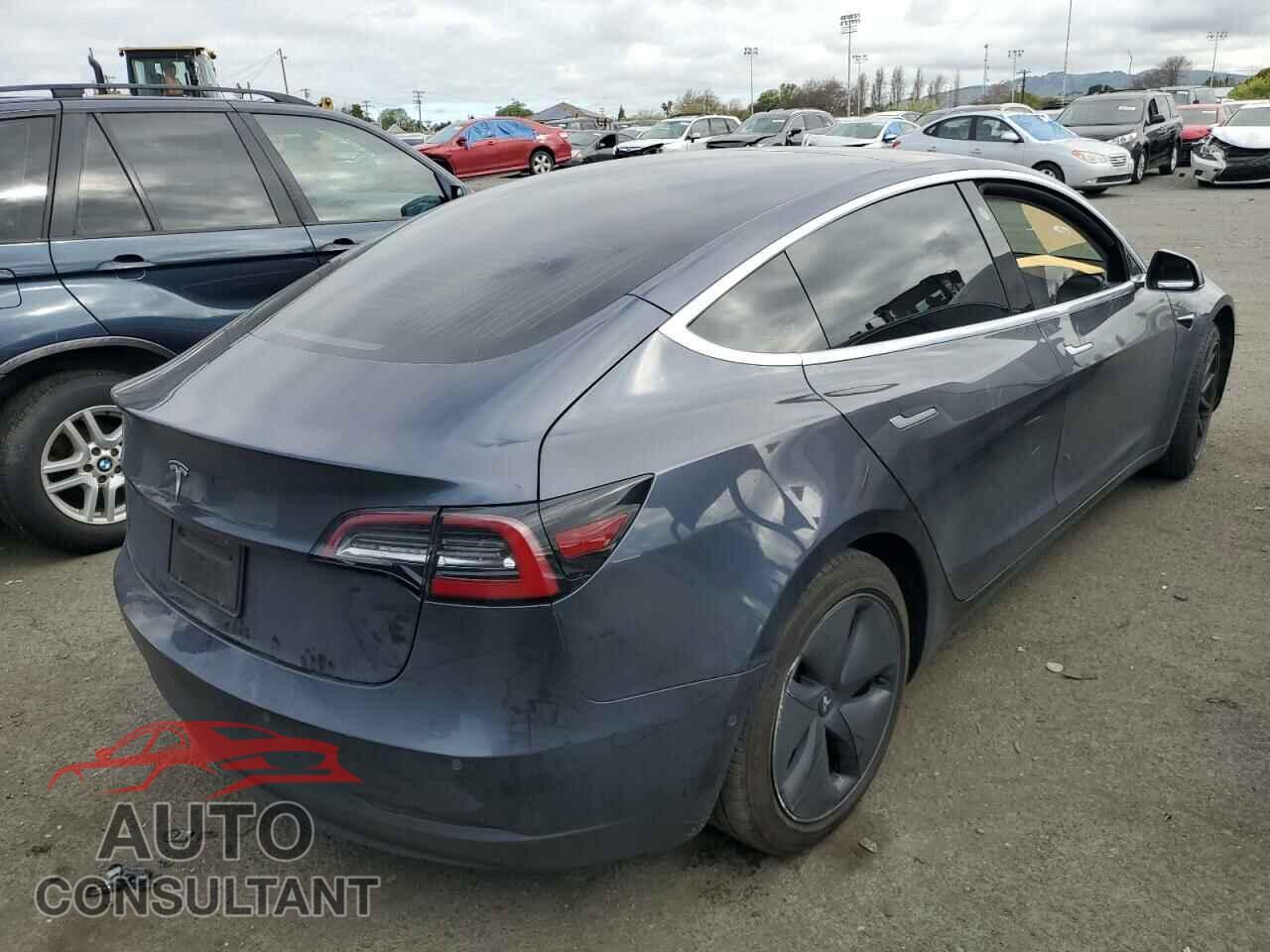 TESLA MODEL 3 2020 - 5YJ3E1EA2LF743397