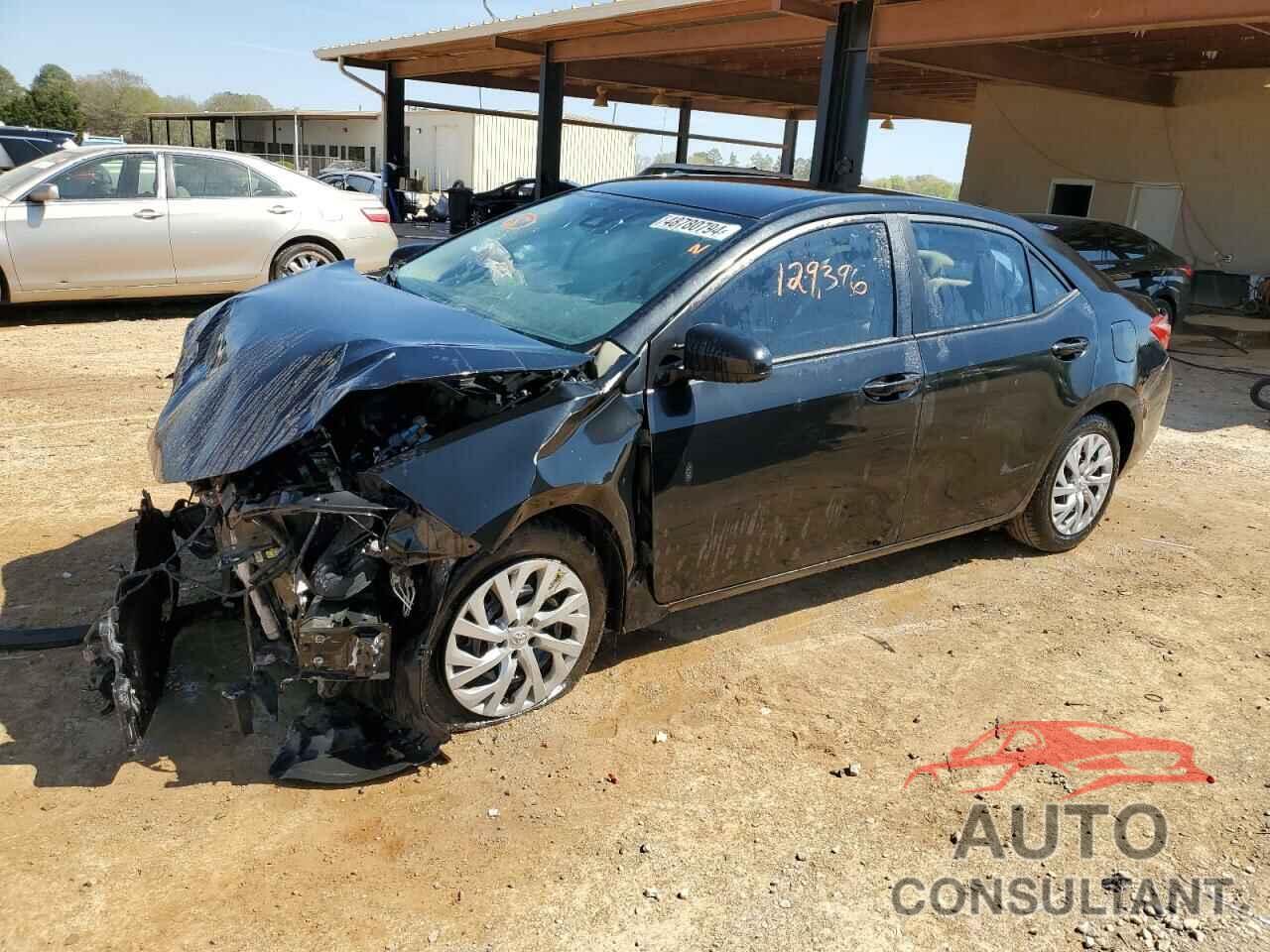 TOYOTA COROLLA 2018 - 5YFBURHE2JP760830