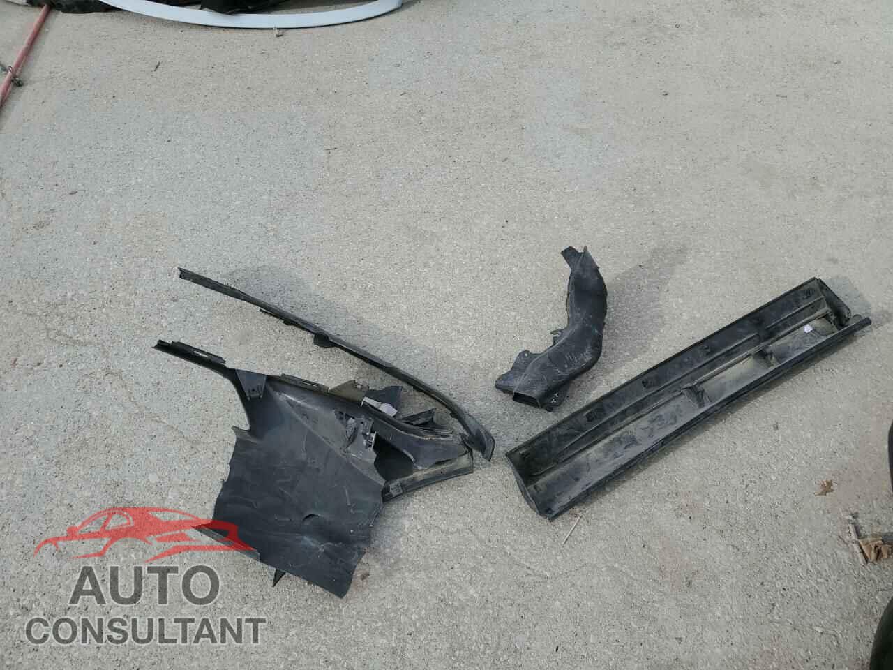 MITSUBISHI ECLIPSE 2019 - JA4AS3AA0KZ016473