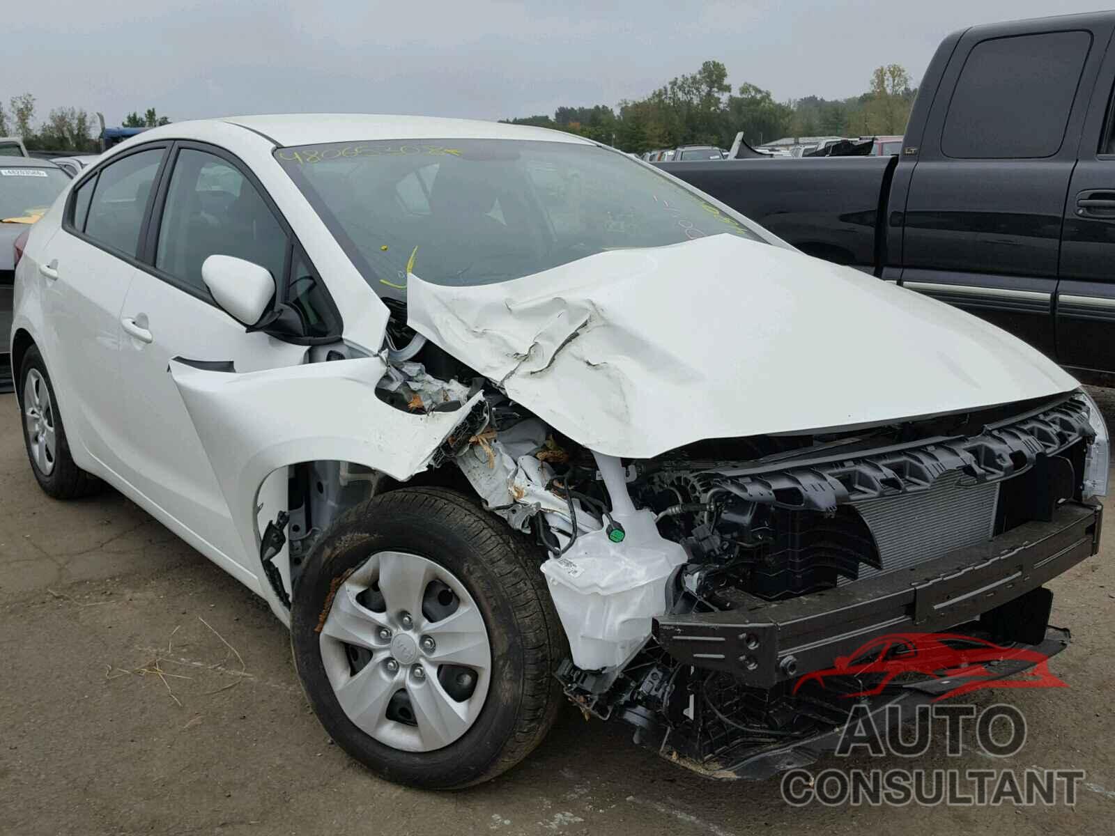 KIA FORTE 2018 - 3KPFK4A72JE282285