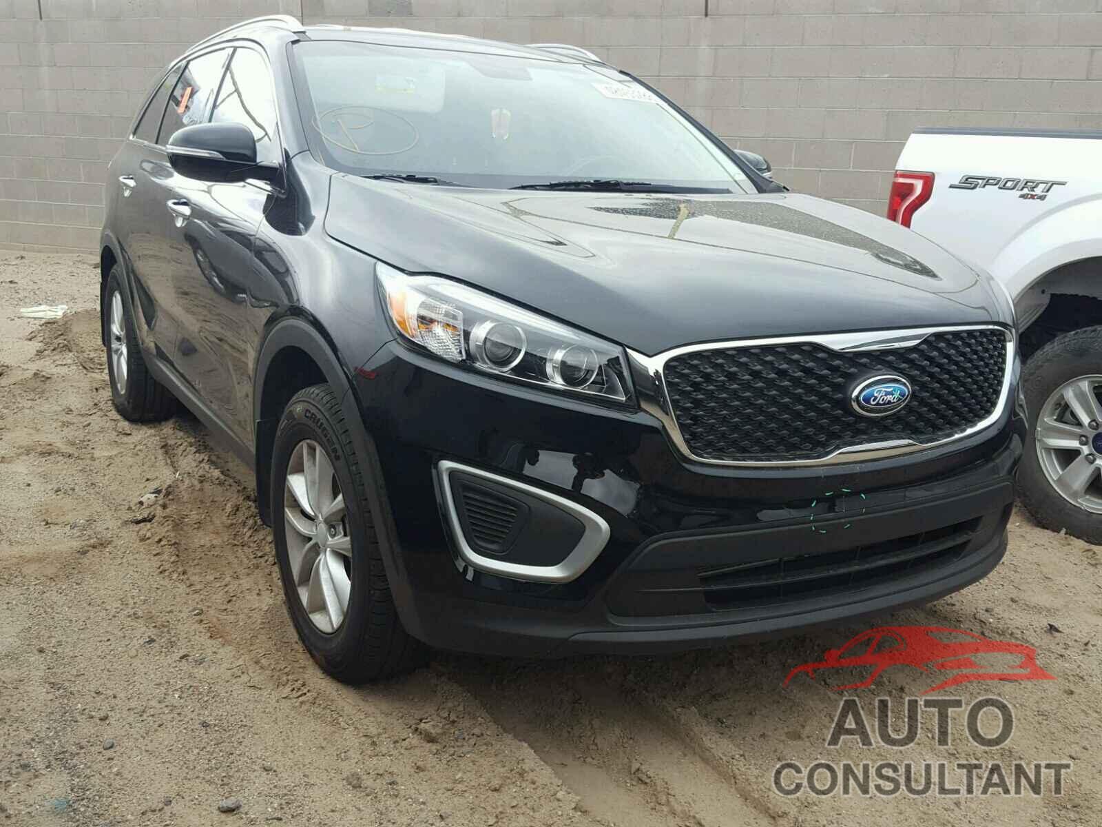 KIA SORENTO LX 2018 - 5XYPG4A3XJG397710