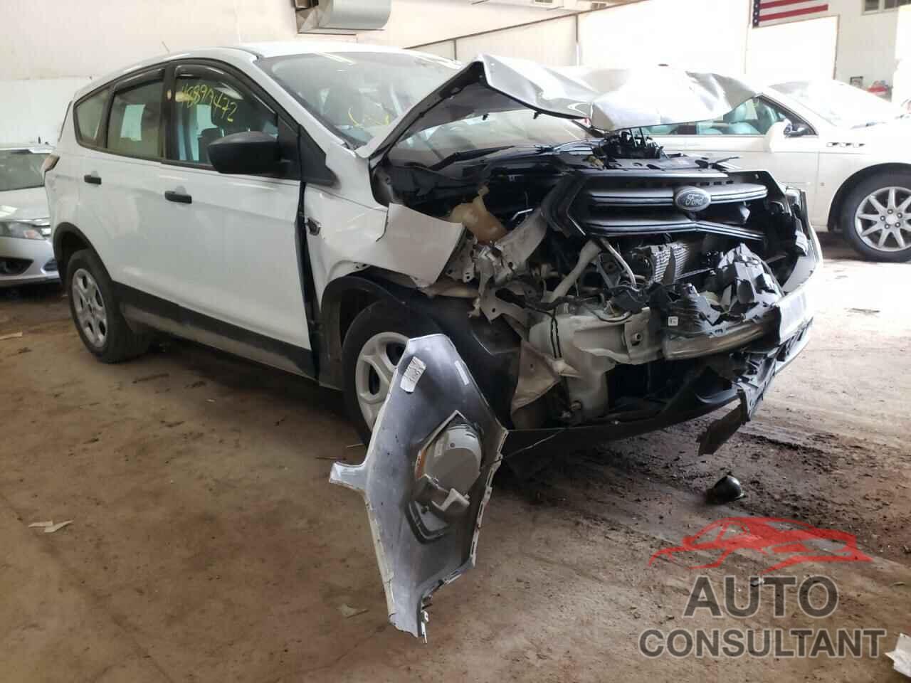 FORD ESCAPE 2017 - 1FMCU0F7XHUD52606