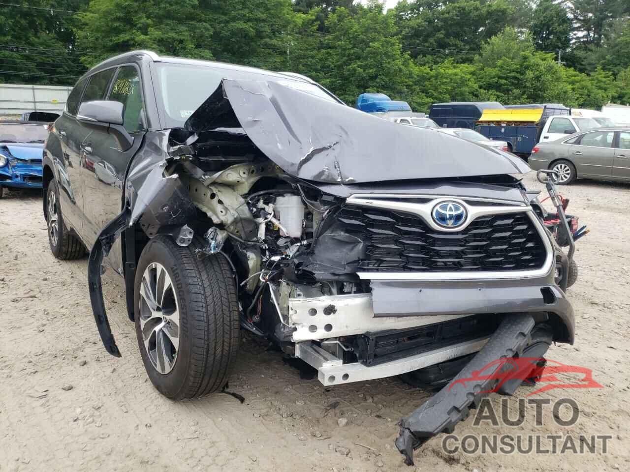 TOYOTA HIGHLANDER 2022 - 5TDGBRCH6NS538754