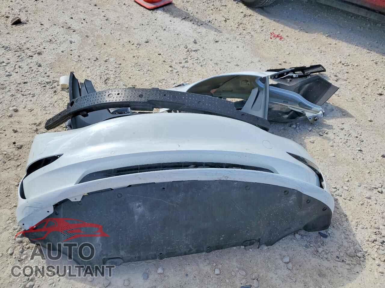 TESLA MODEL 3 2020 - 5YJ3E1EA6LF597747