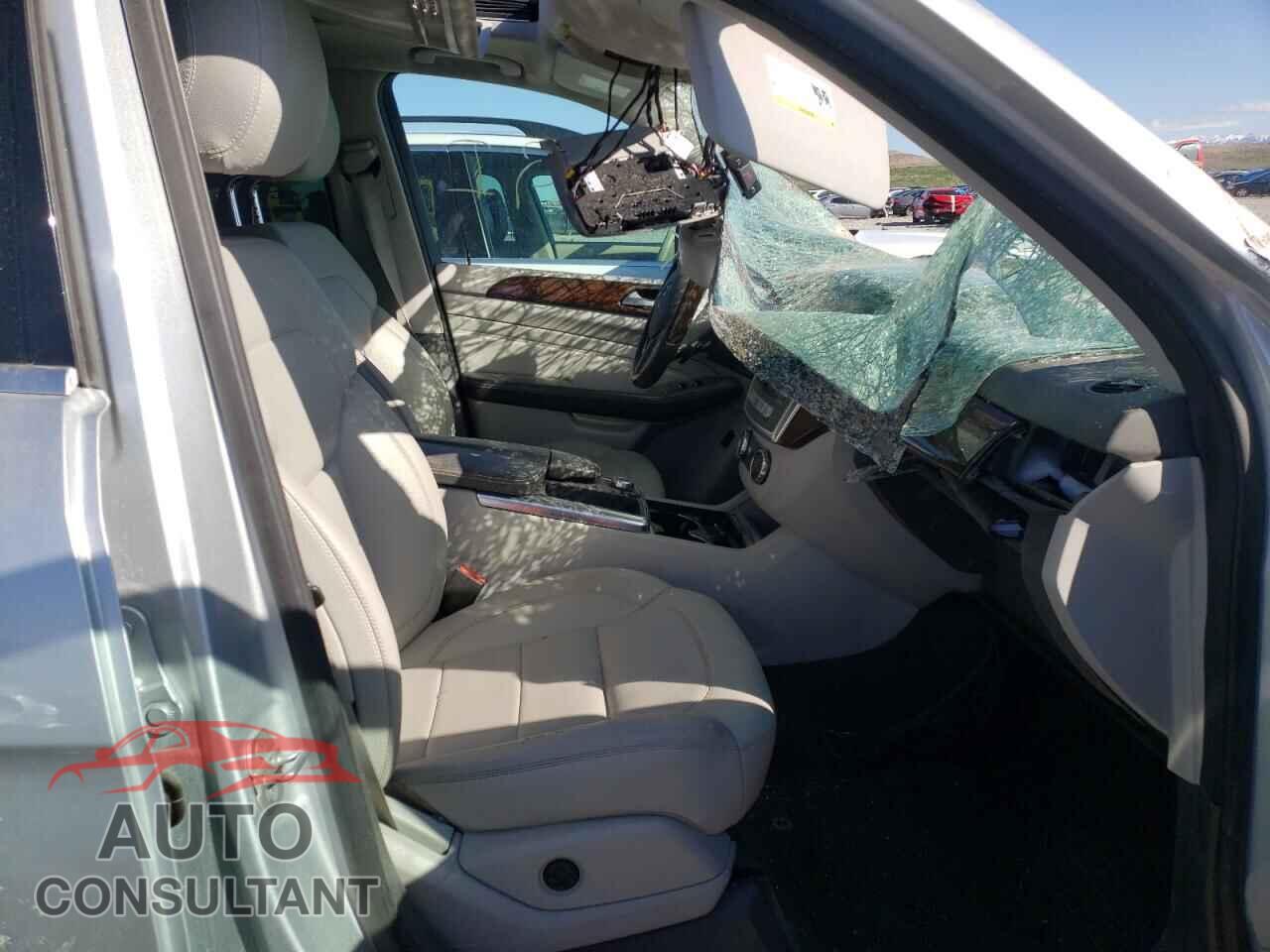 MERCEDES-BENZ M-CLASS 2012 - 4JGDA2EB8CA031477