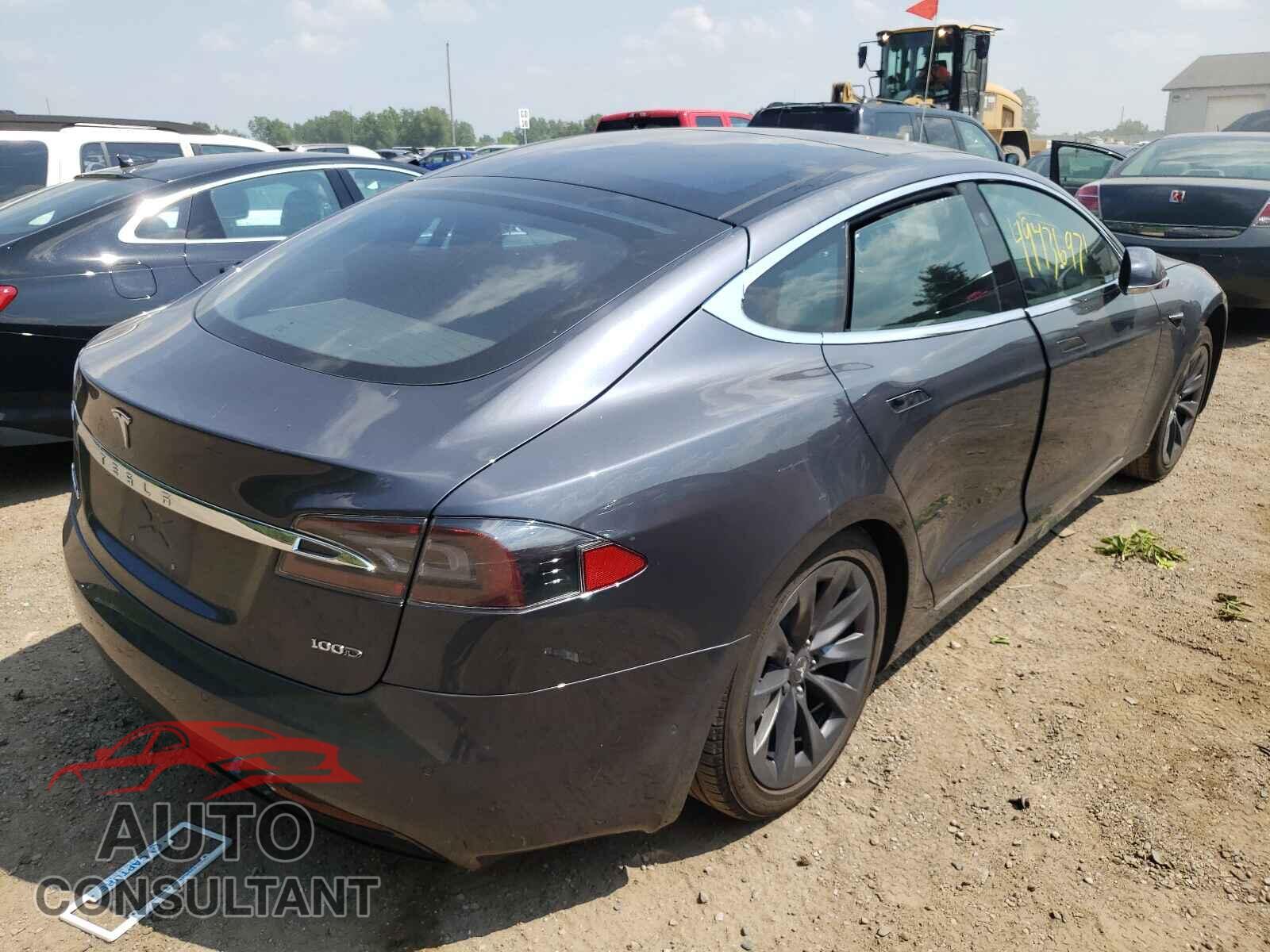 TESLA MODEL S 2018 - 5YJSA1E26JF244101