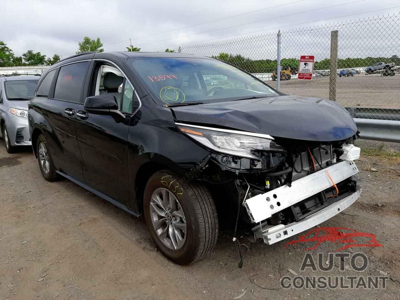 TOYOTA SIENNA 2022 - 5TDDRKEC6NS091530