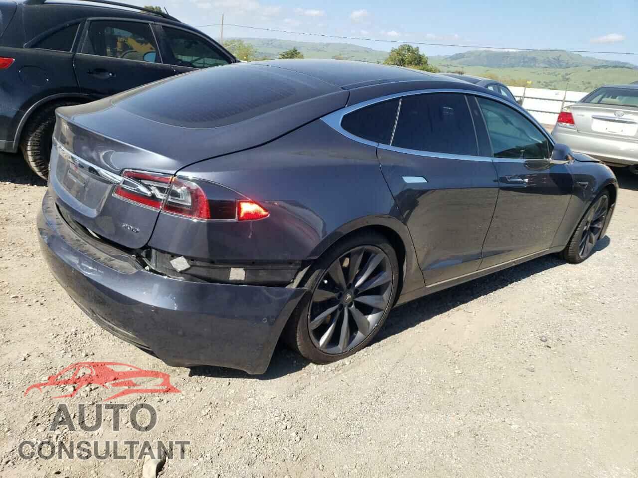 TESLA MODEL S 2017 - 5YJSA1E24HF178741