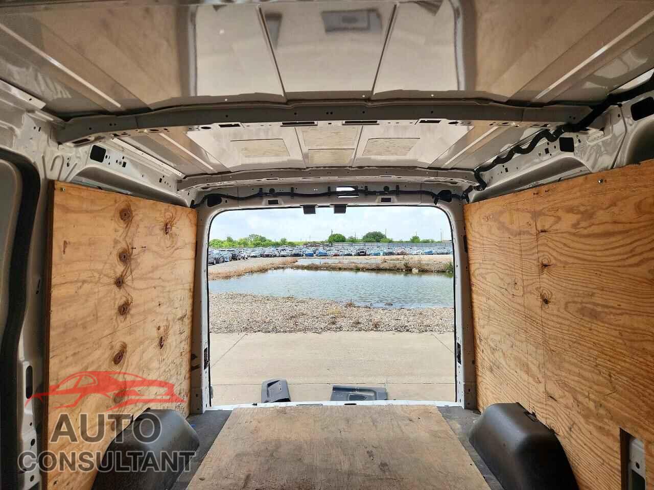 FORD TRANSIT 2024 - 1FTBR1Y85RKA10460
