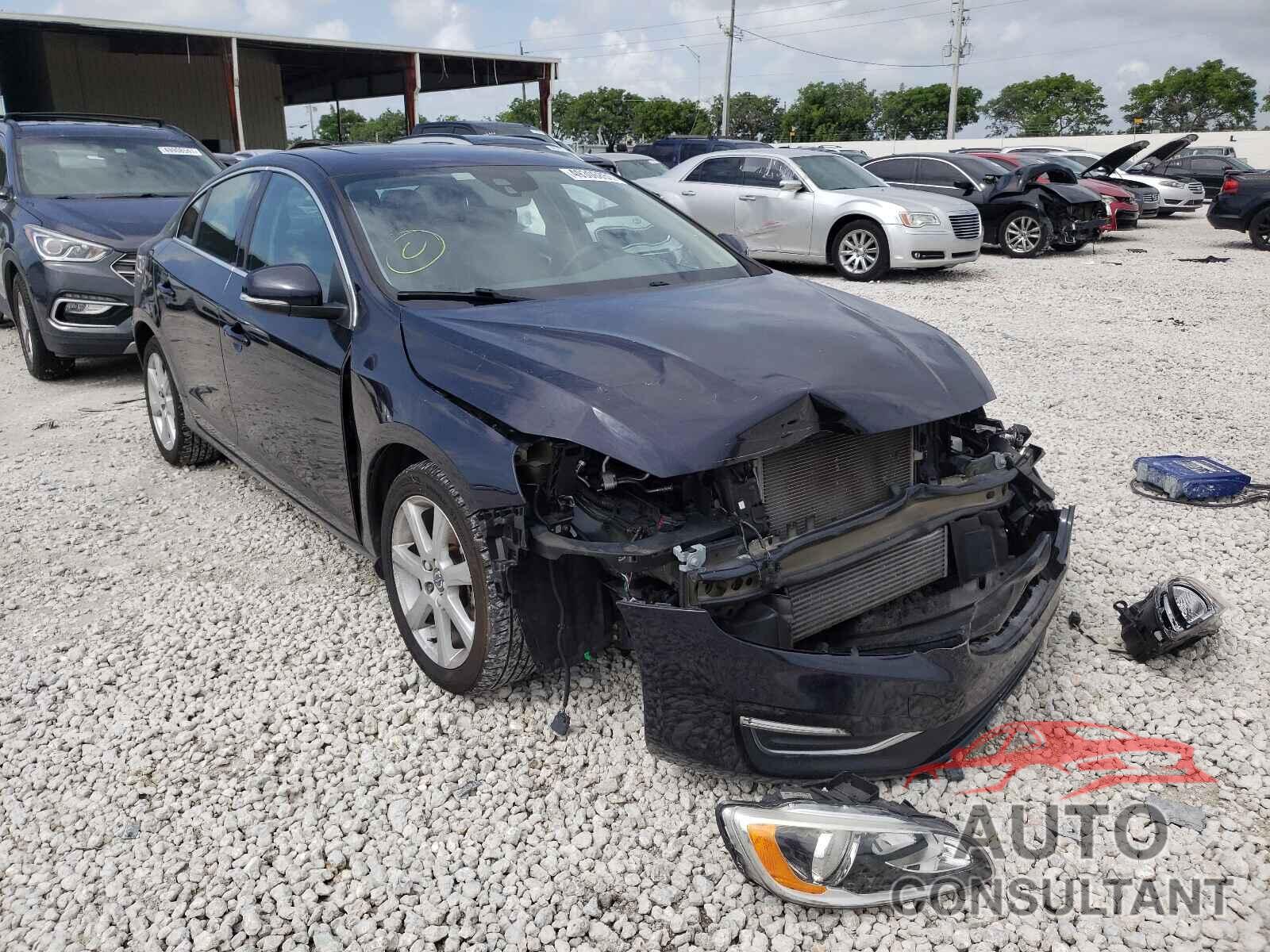 VOLVO S60 2016 - YV126MFK4G2413510