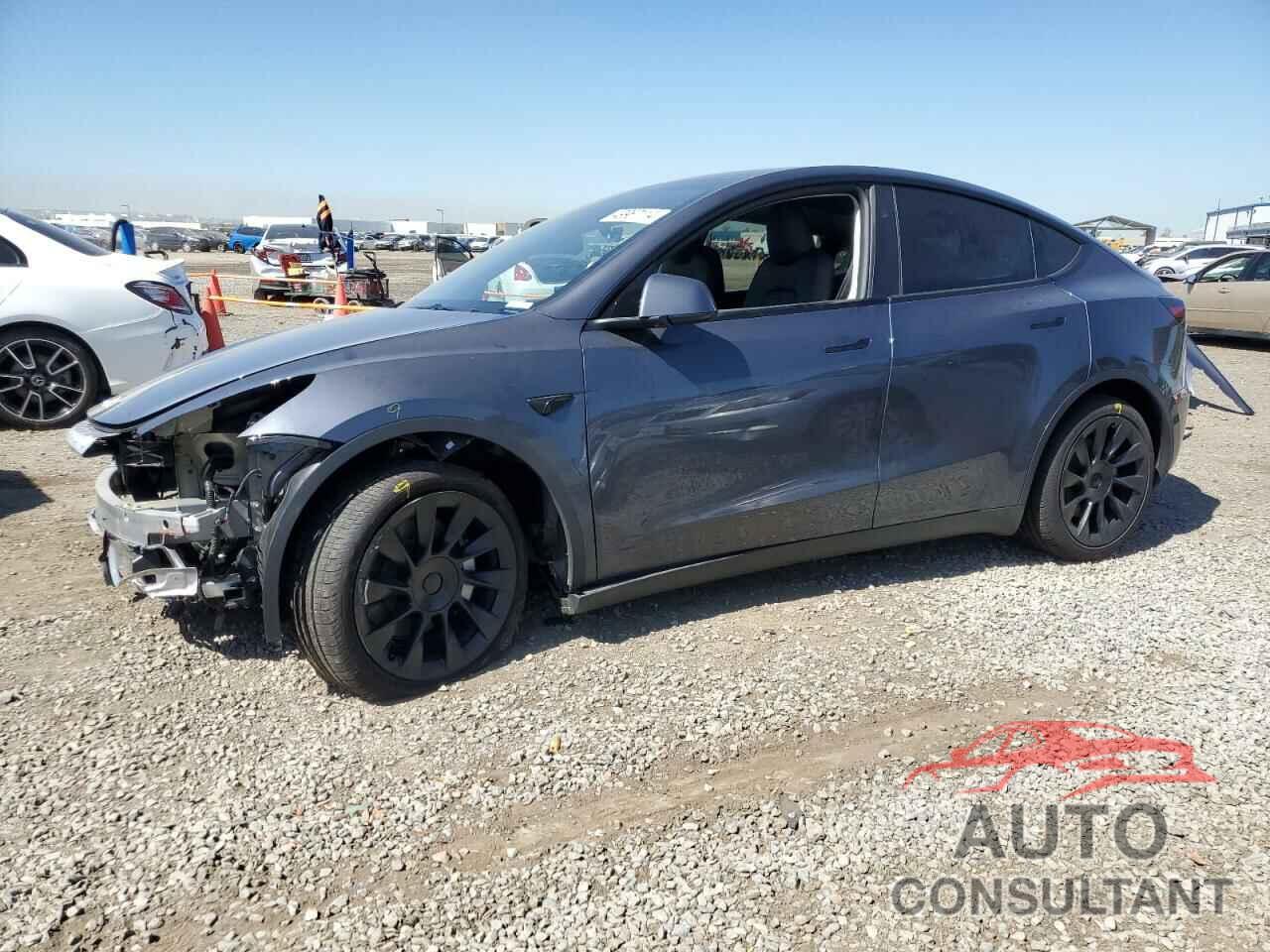 TESLA MODEL Y 2023 - 7SAYGAEE3PF925962