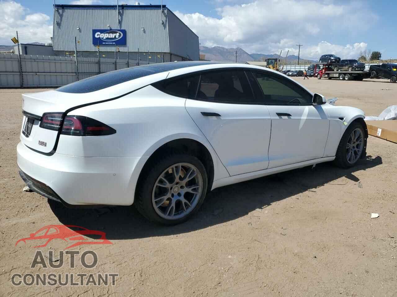 TESLA MODEL S 2022 - 5YJSA1E58NF479163