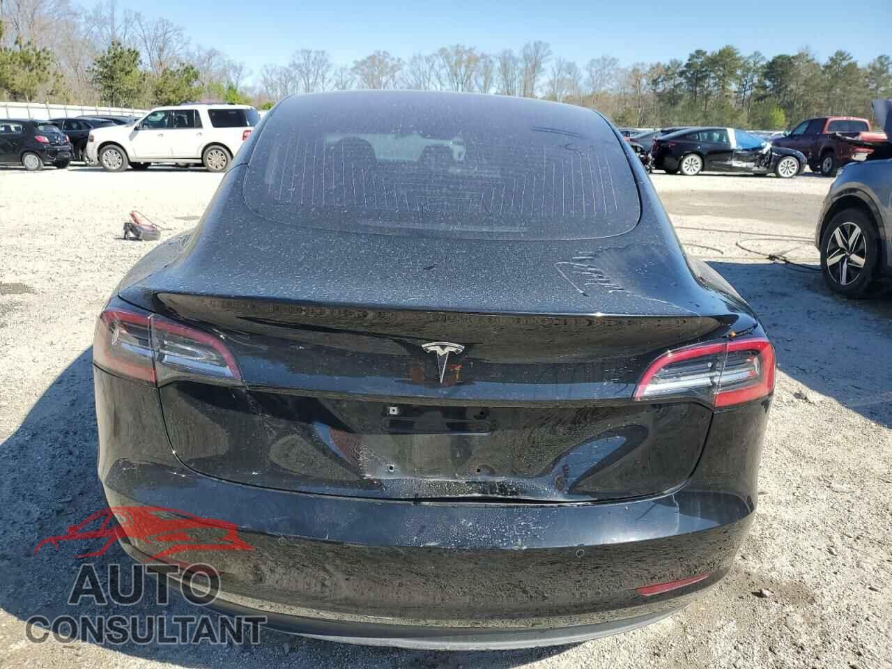 TESLA MODEL 3 2018 - 5YJ3E1EA0JF179374