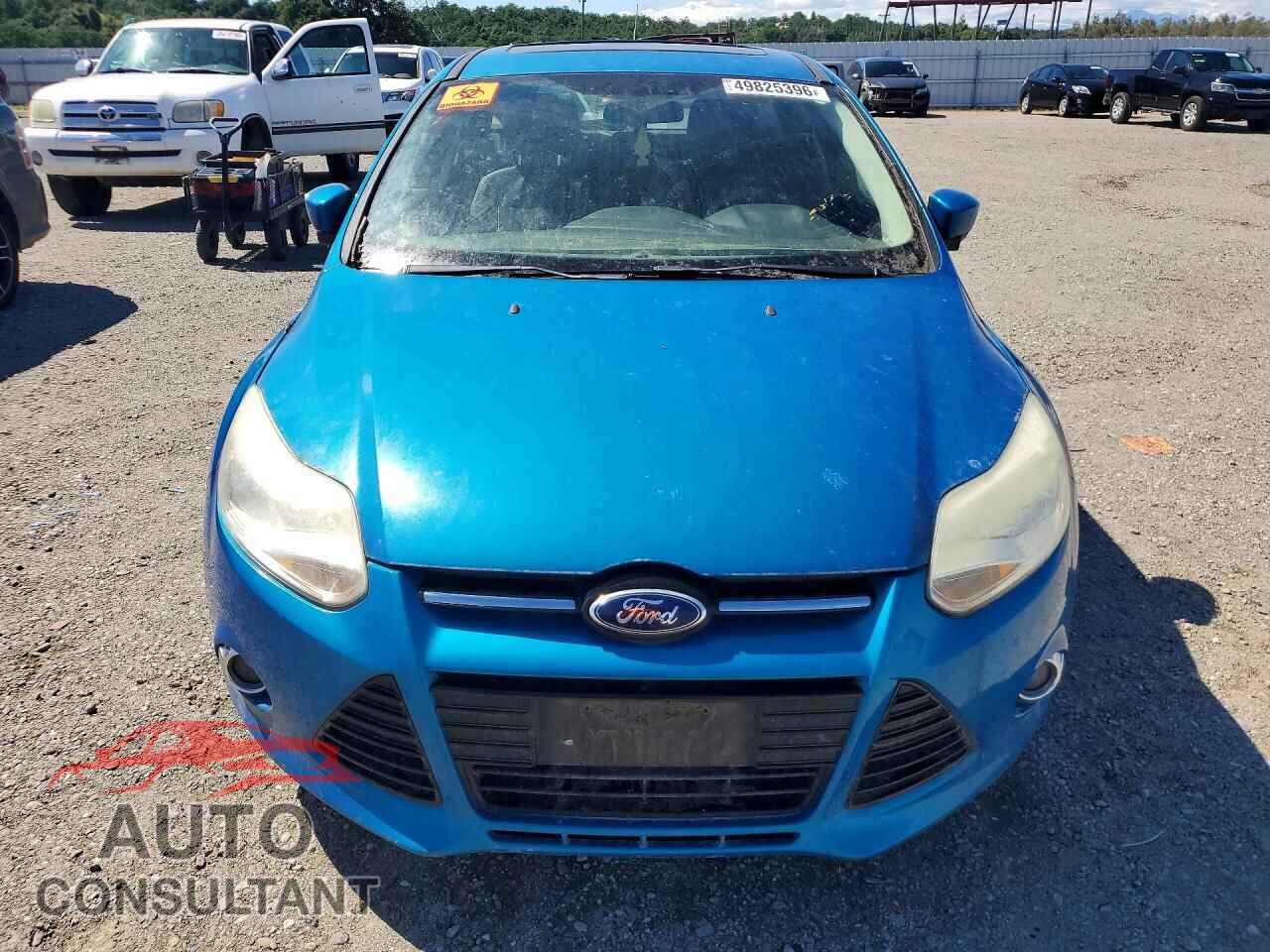 FORD FOCUS 2012 - 1FAHP3K22CL477925