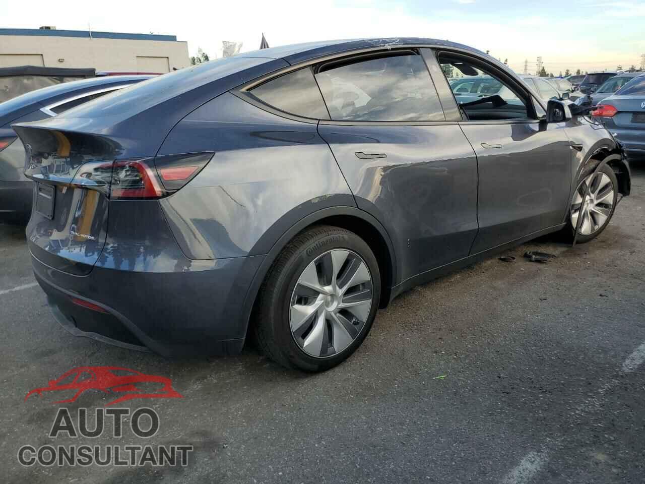 TESLA MODEL Y 2023 - 7SAYGDEE3PA152103