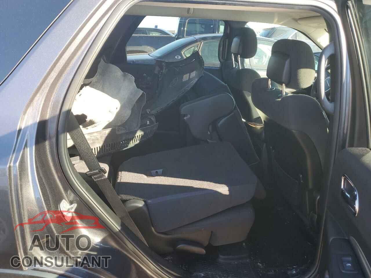 DODGE DURANGO 2018 - 1C4RDJAG9JC448394