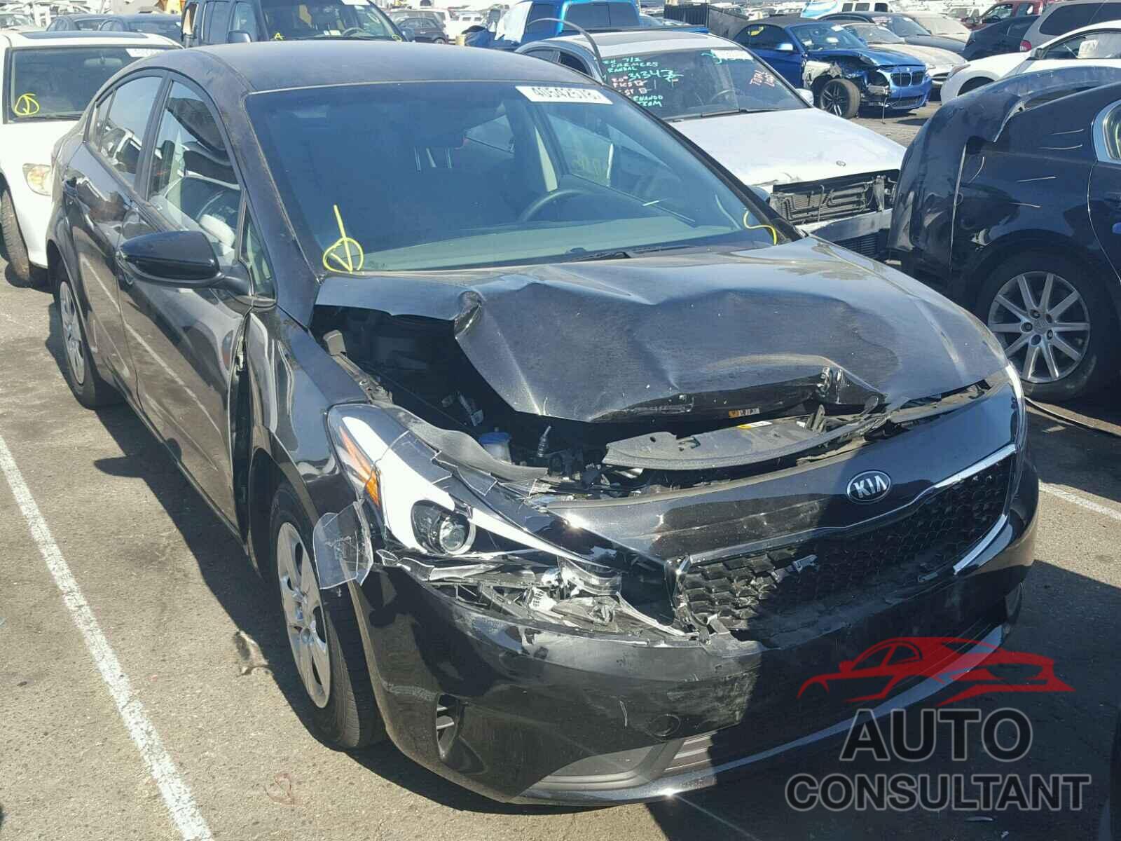 KIA FORTE 2018 - 3KPFK4A78JE226724