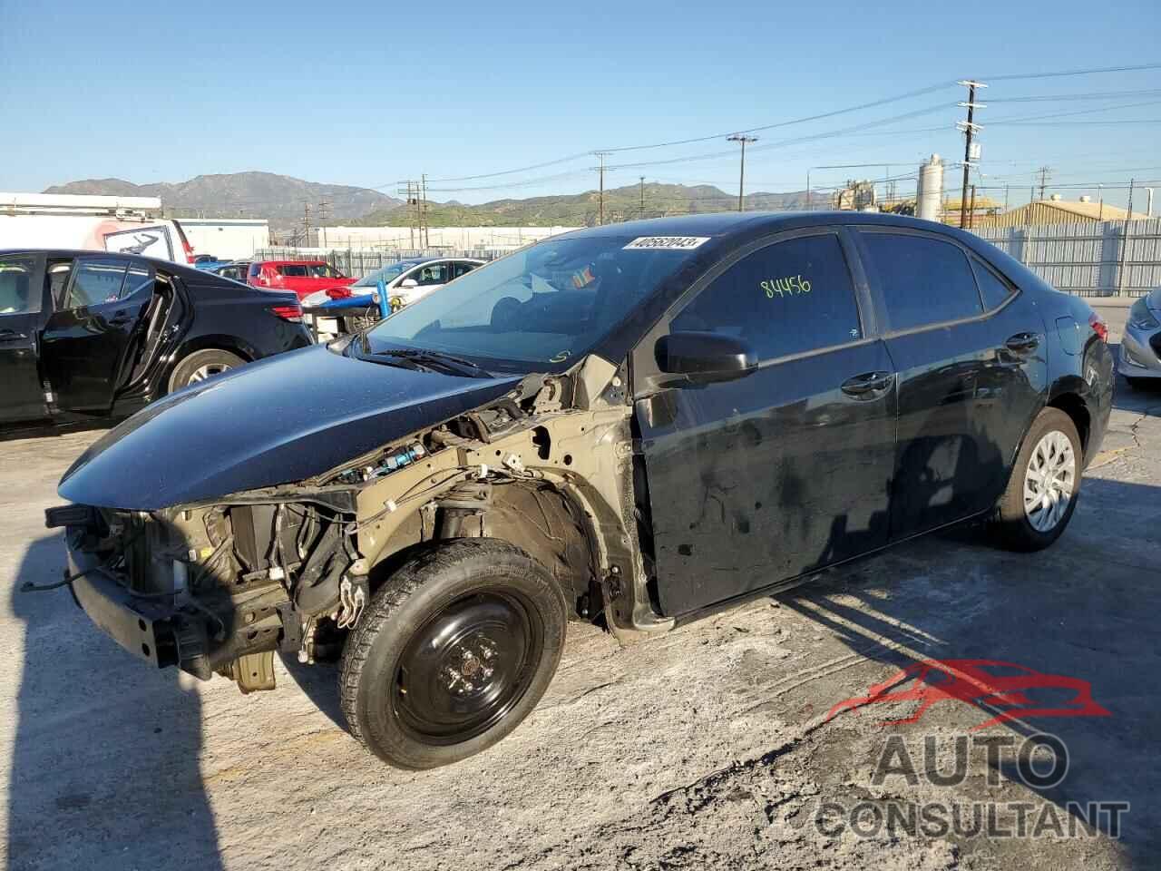 TOYOTA COROLLA 2017 - 5YFBURHEXHP694330