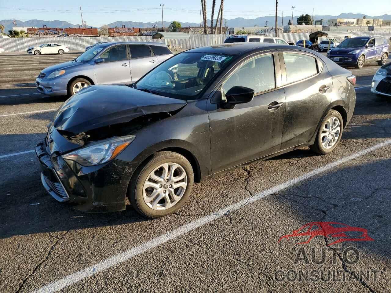 TOYOTA YARIS 2018 - 3MYDLBYV0JY308153