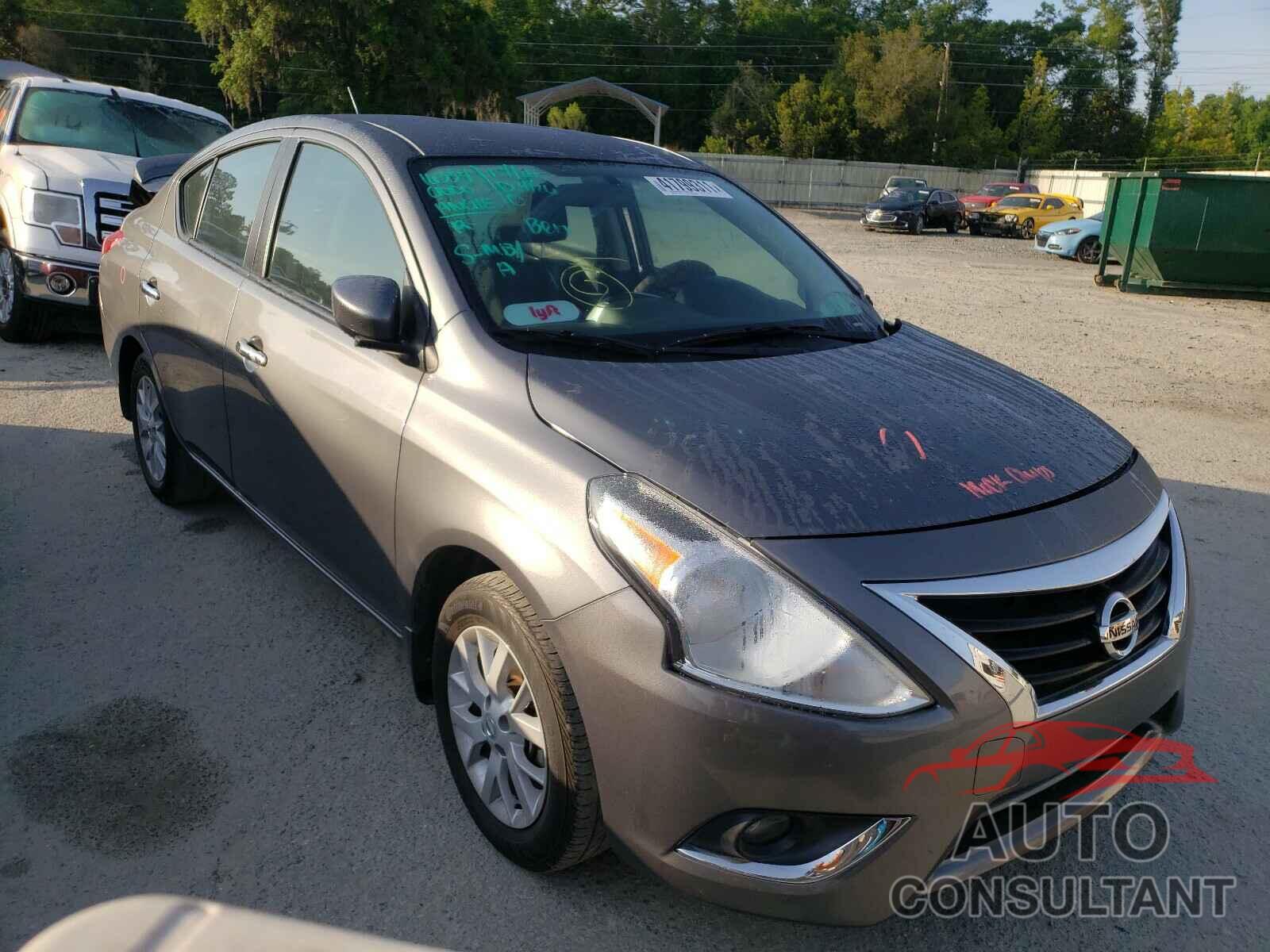 NISSAN VERSA 2019 - 3N1CN7AP8KL817163