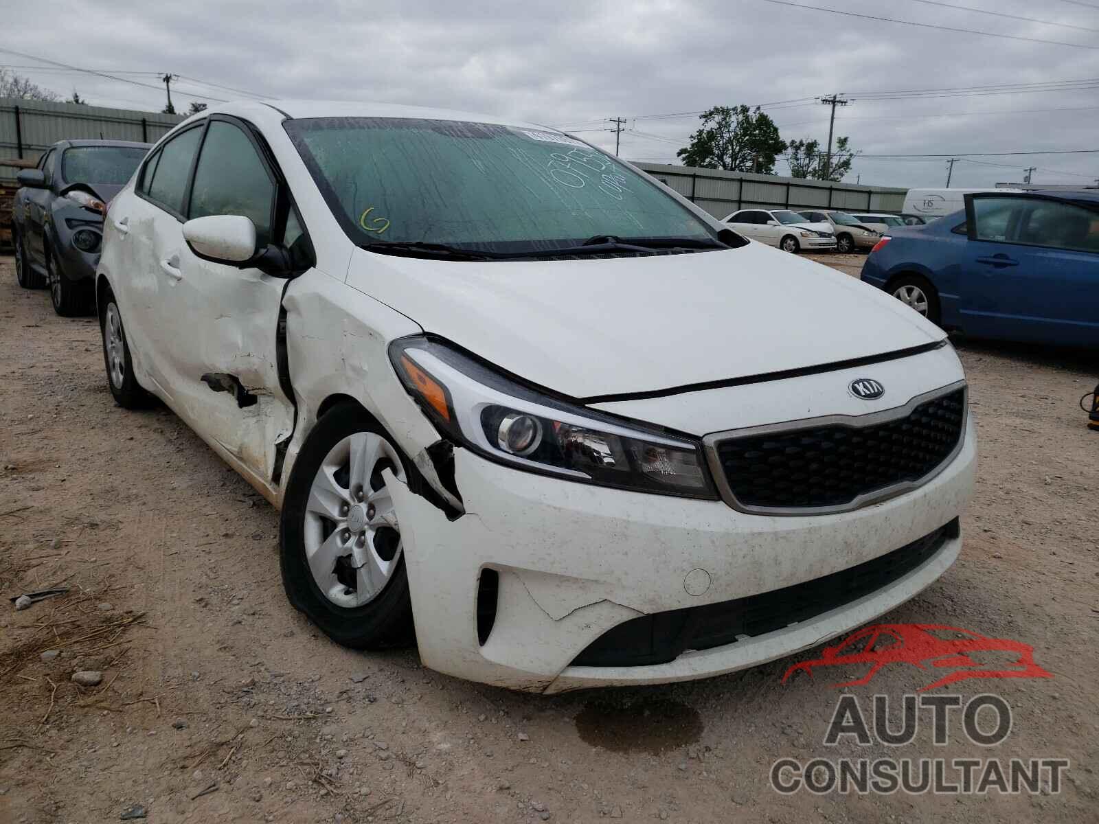 KIA FORTE 2017 - 3KPFK4A70HE079552