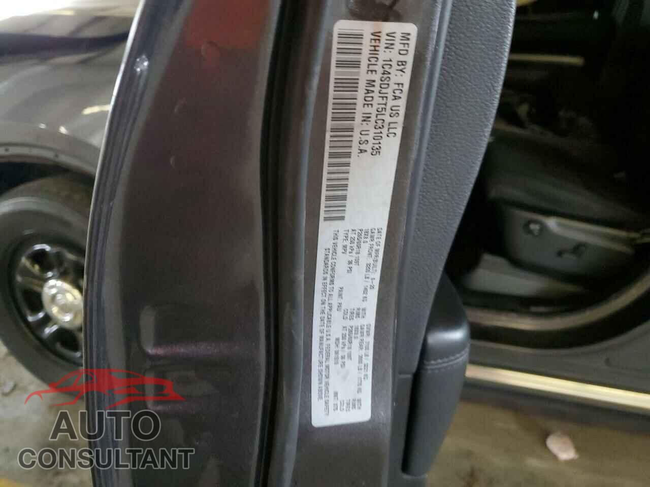 DODGE DURANGO 2020 - 1C4SDJFT5LC310135
