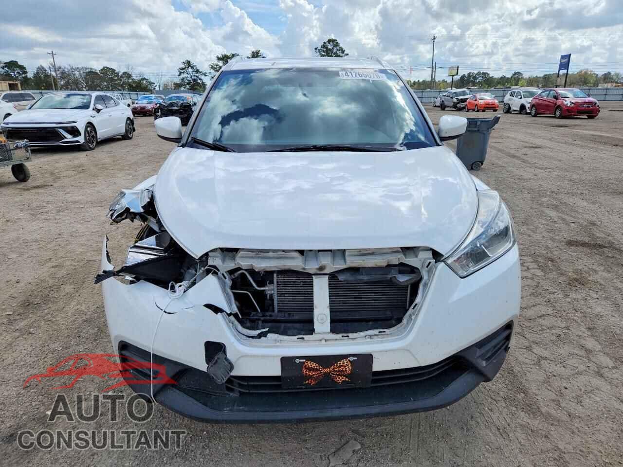 NISSAN KICKS 2019 - 3N1CP5CU3KL482055
