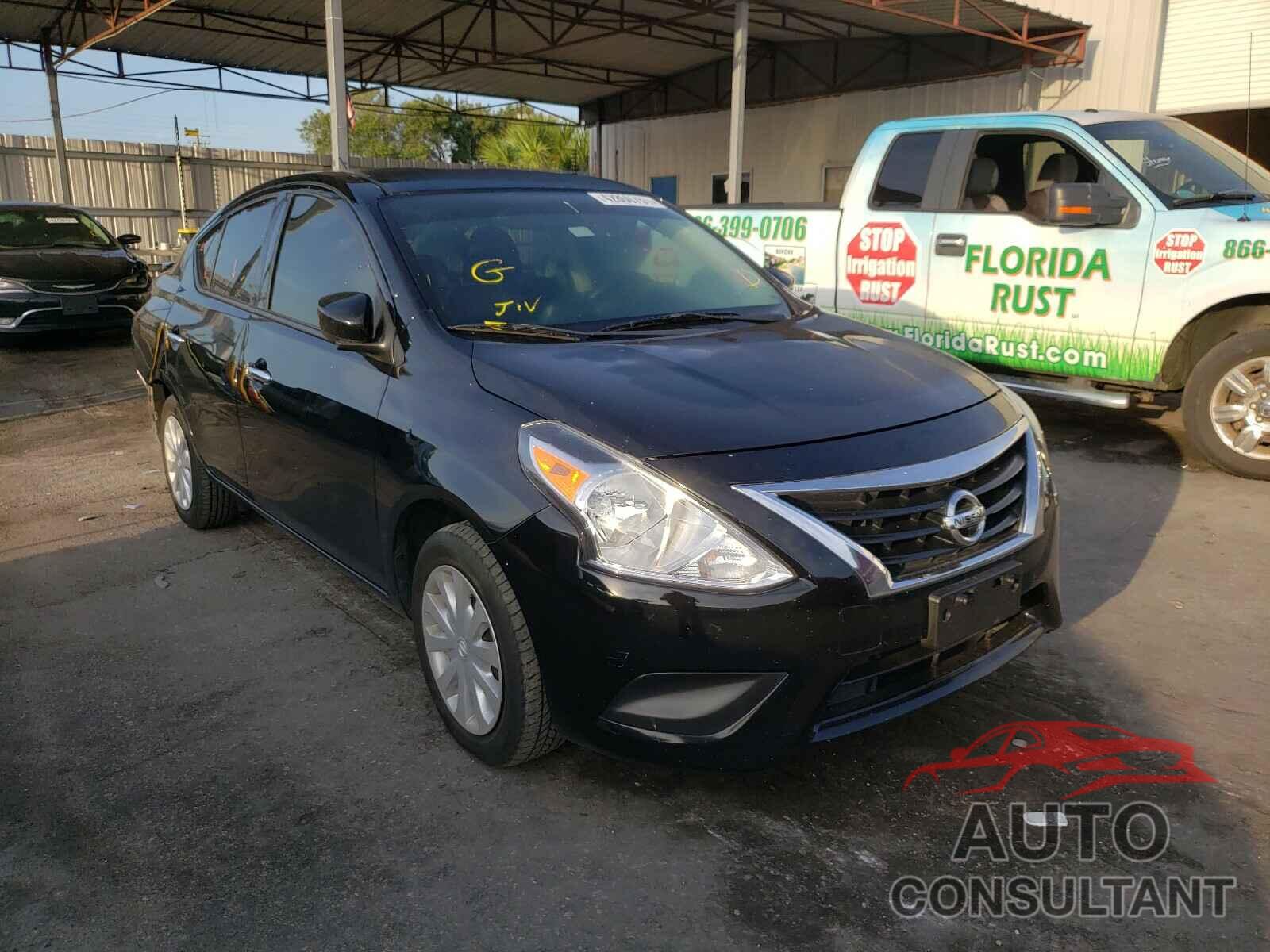 NISSAN VERSA 2018 - 3N1CN7AP6JL807181