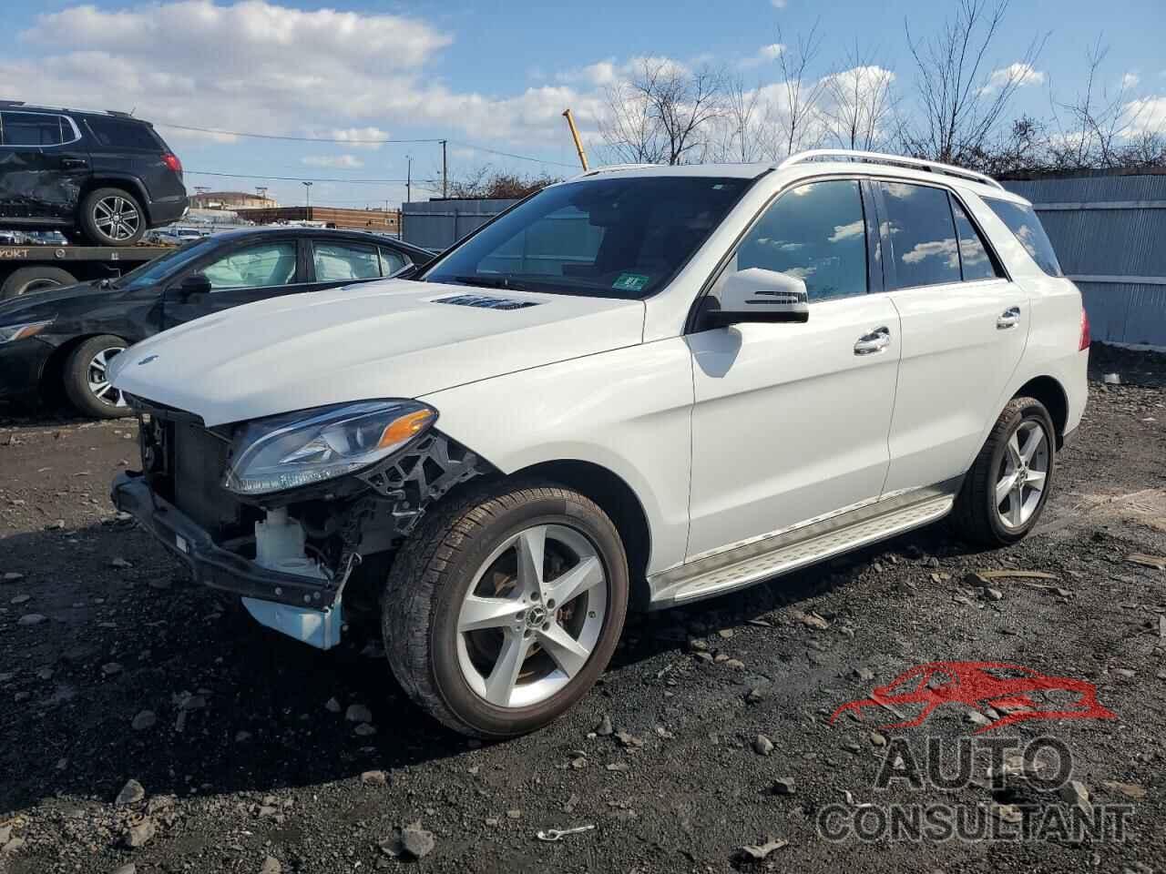 MERCEDES-BENZ GLE-CLASS 2018 - 4JGDA5HB6JB122834