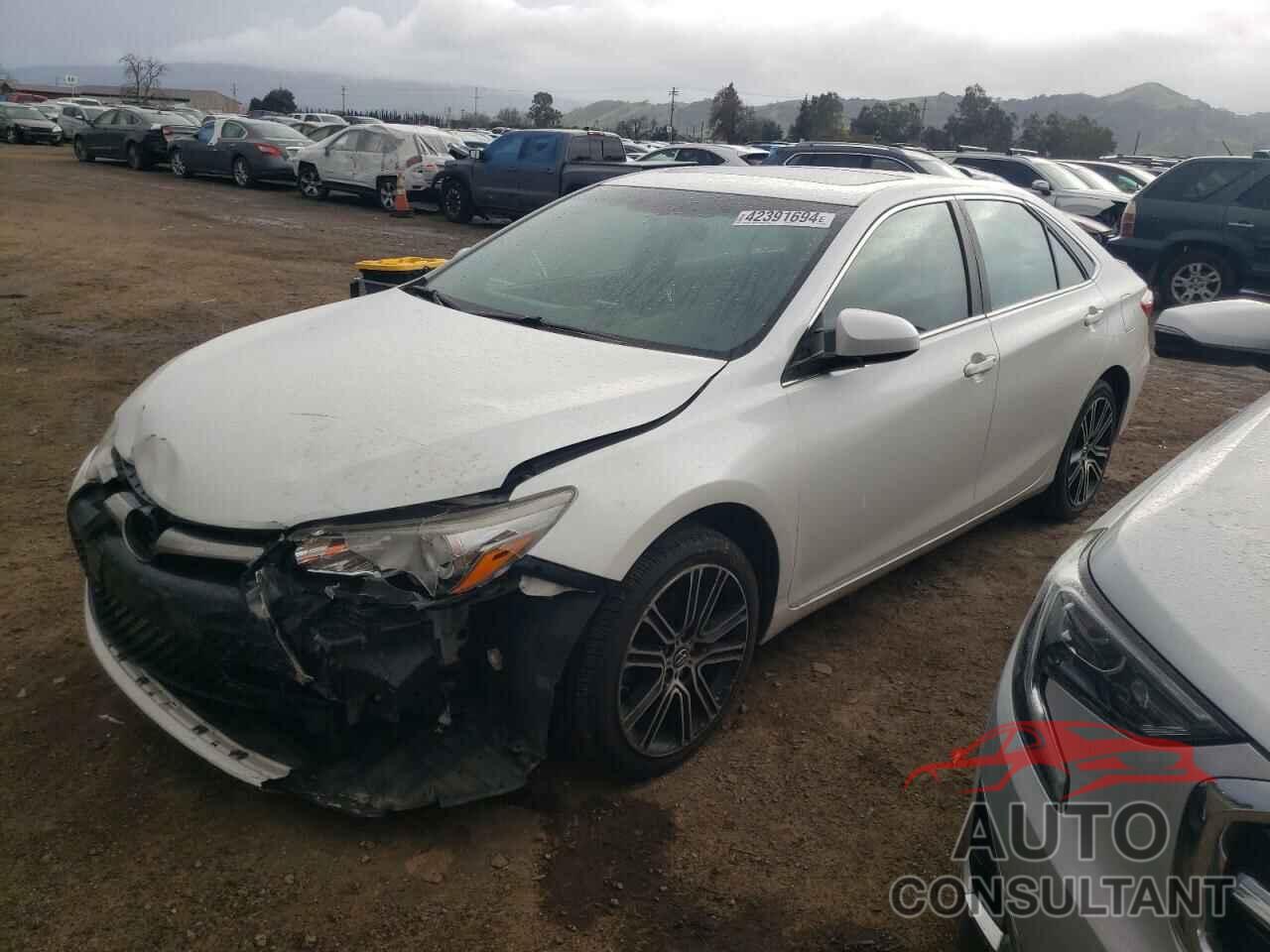 TOYOTA CAMRY 2016 - 4T1BF1FK8GU178937