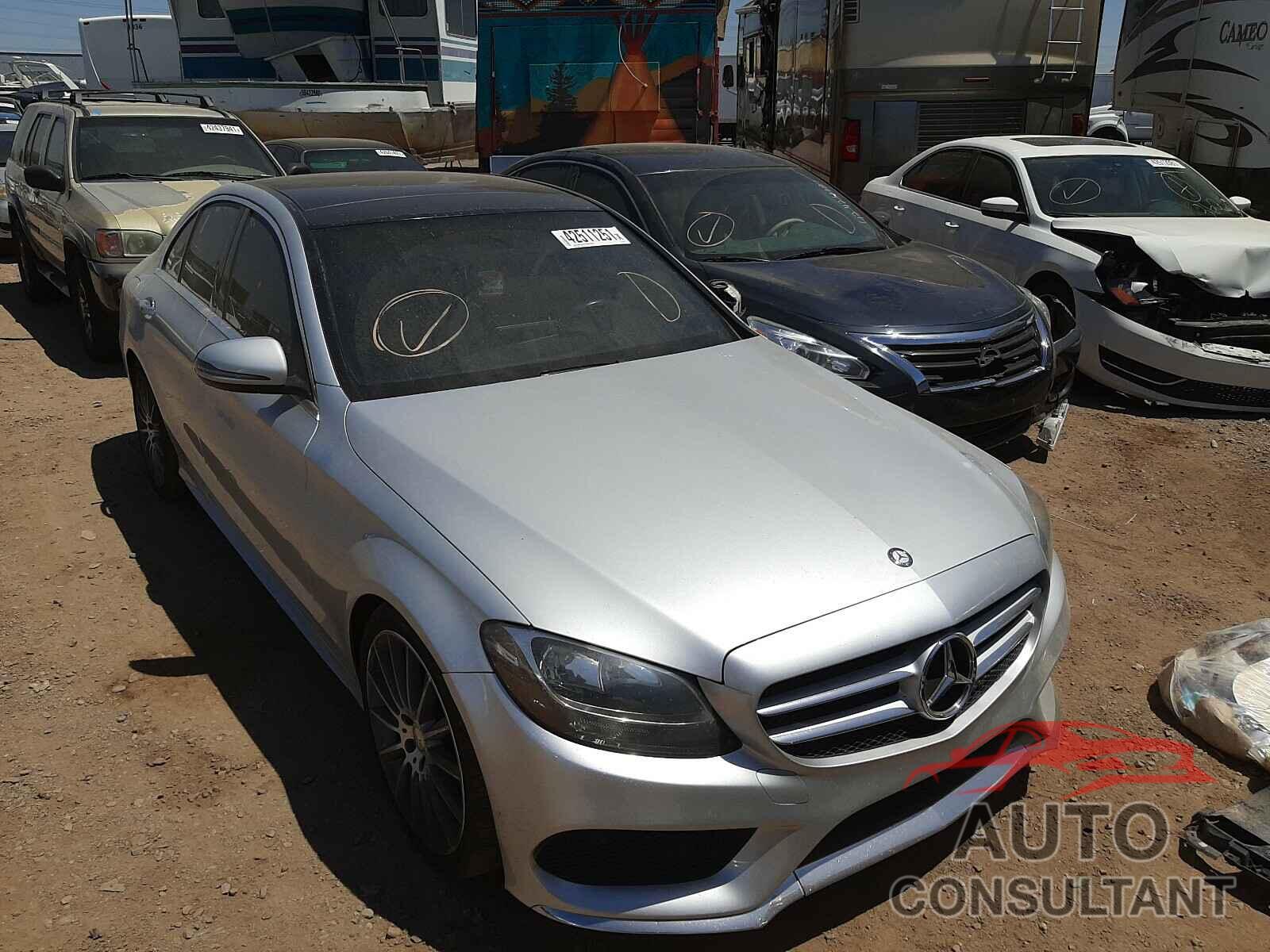 MERCEDES-BENZ C CLASS 2016 - 55SWF4JB6GU102154