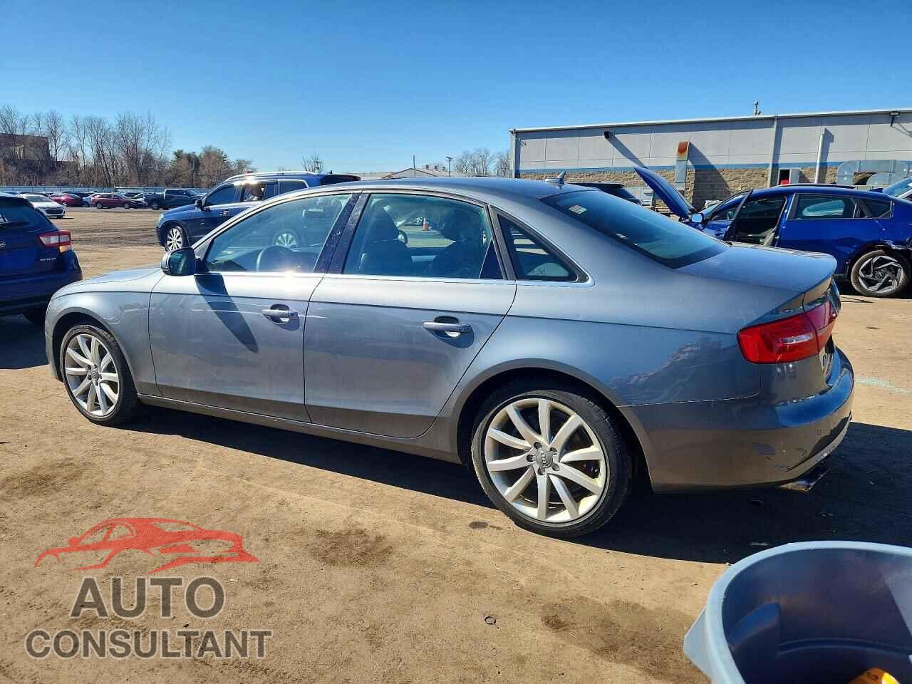 AUDI A4 2013 - WAUFFAFL5DN006043