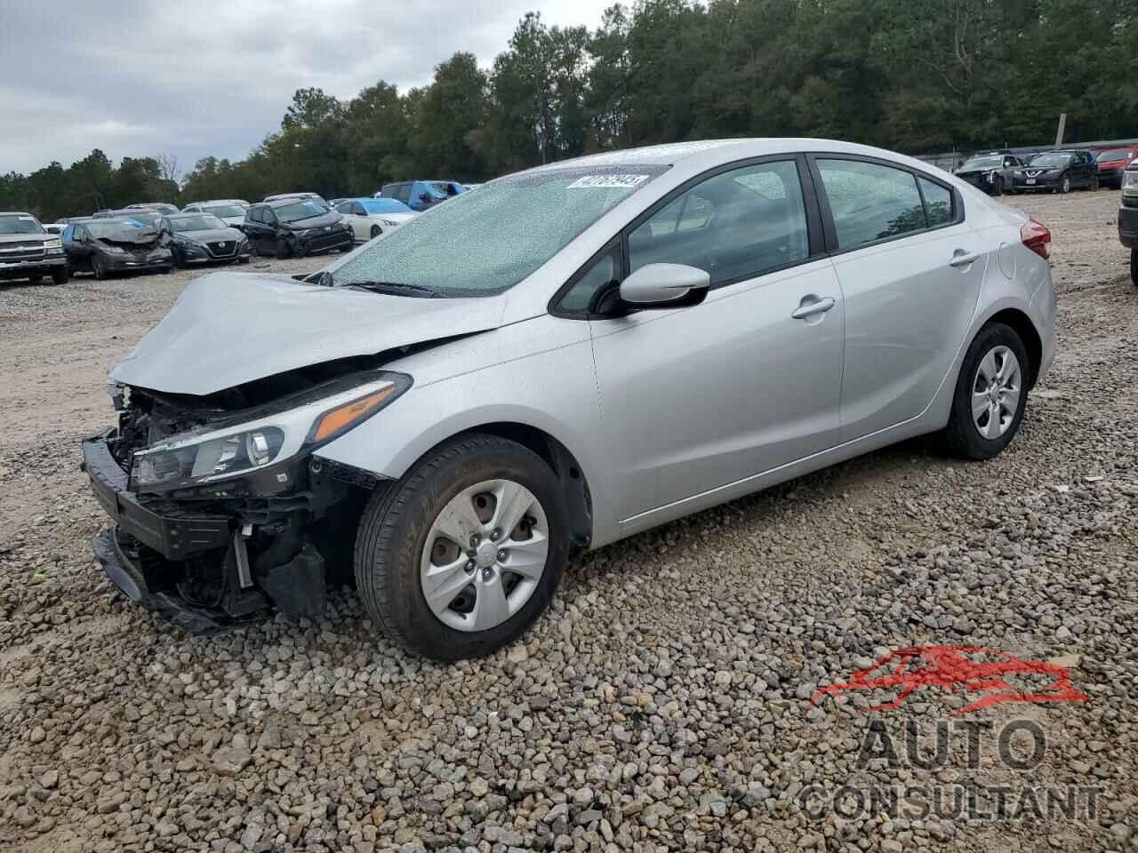 KIA FORTE 2017 - 3KPFK4A74HE017149