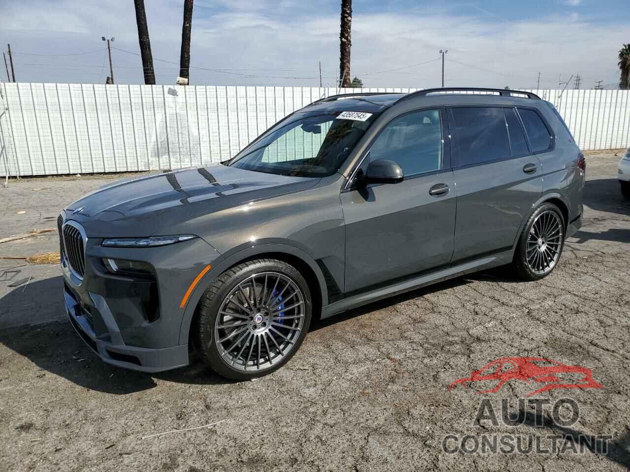 BMW X7 2024 - 5UX43EM17R9W08128