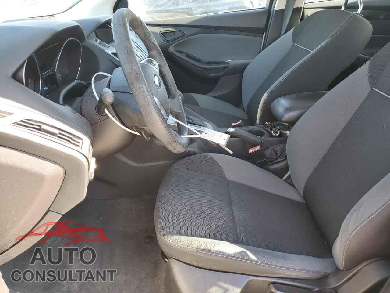 FORD FOCUS 2012 - 1FAHP3F20CL171736