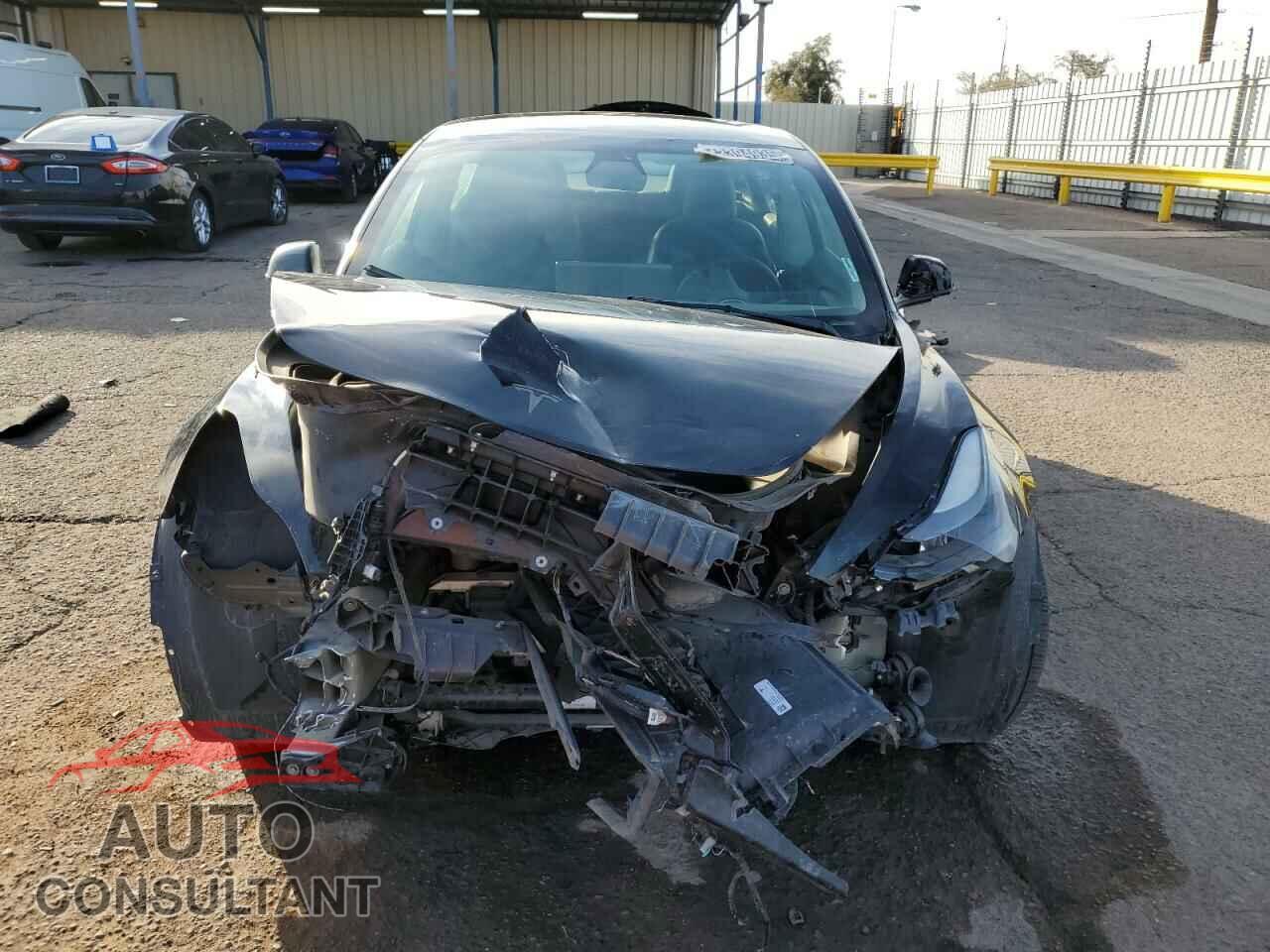 TESLA MODEL 3 2022 - 5YJ3E1EA2NF304638