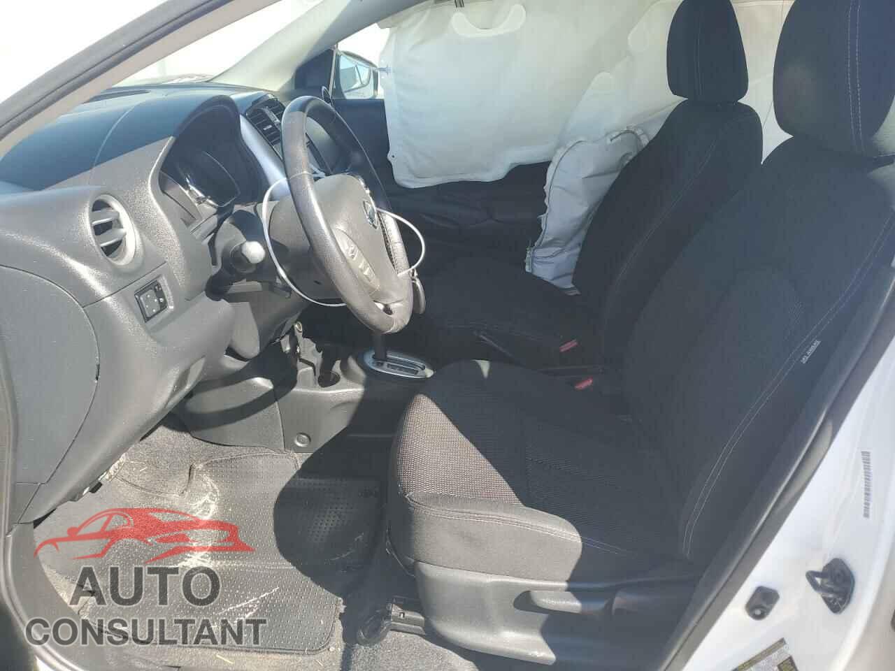 NISSAN VERSA 2019 - 3N1CN7AP3KL822402