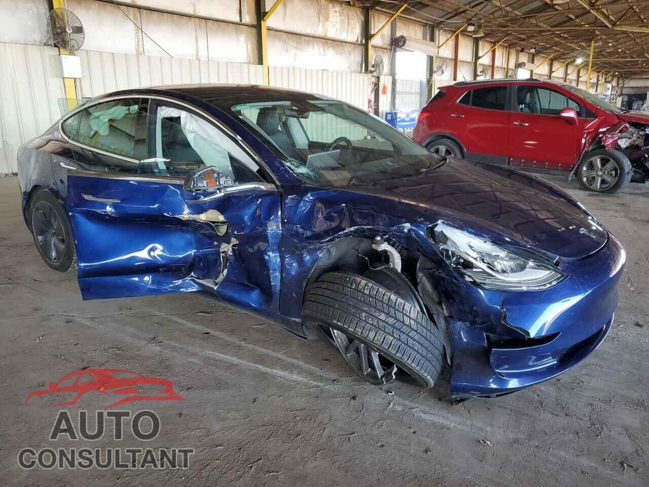 TESLA MODEL 3 2020 - 5YJ3E1EBXLF790475