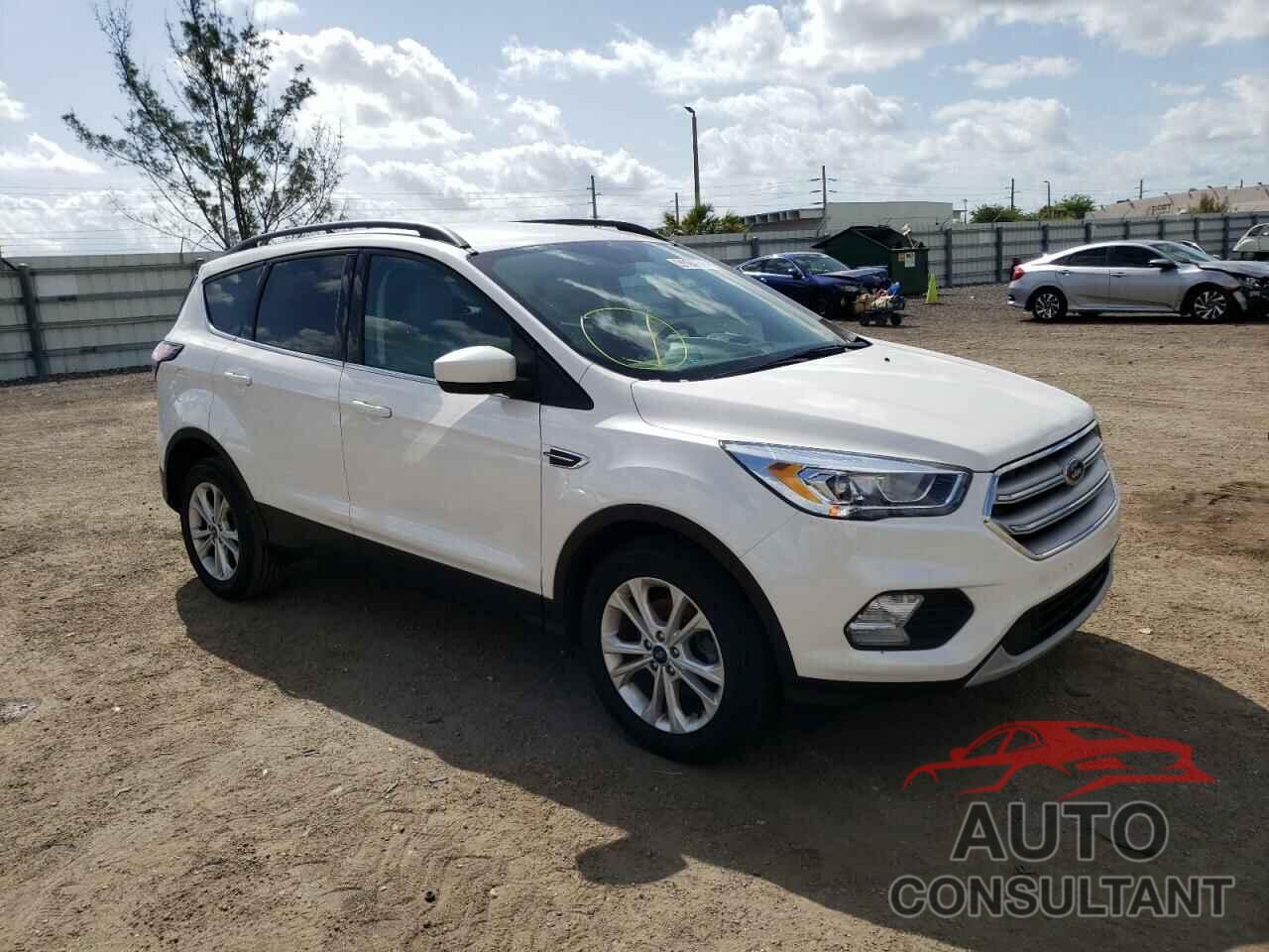 FORD ESCAPE 2018 - 1FMCU0HD2JUC46689