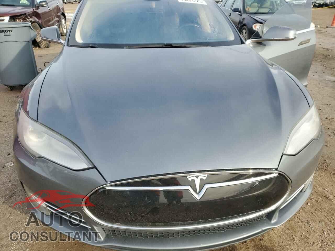 TESLA MODEL S 2014 - 5YJSA1H13EFP37422